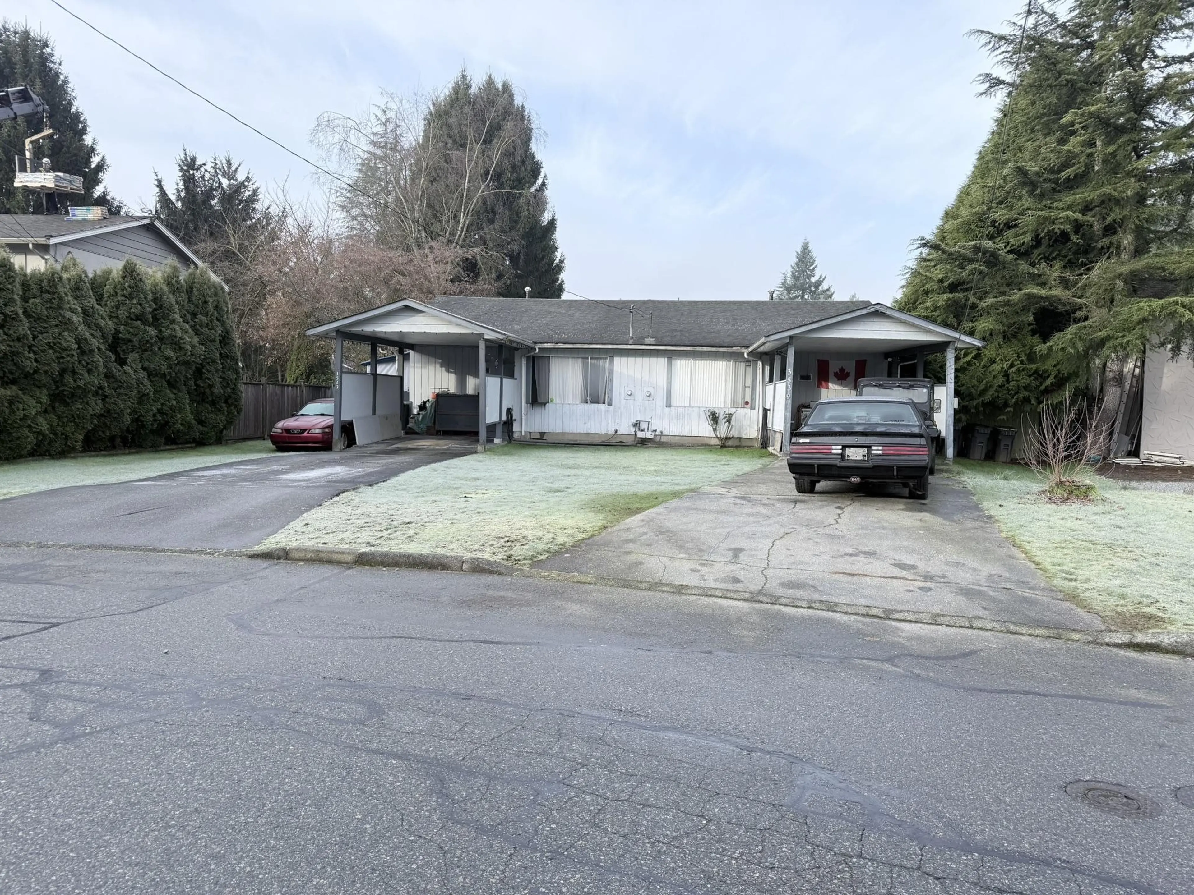 Property at 3537-3539 HANDLEY CRESCENT, Port Coquitlam, BC