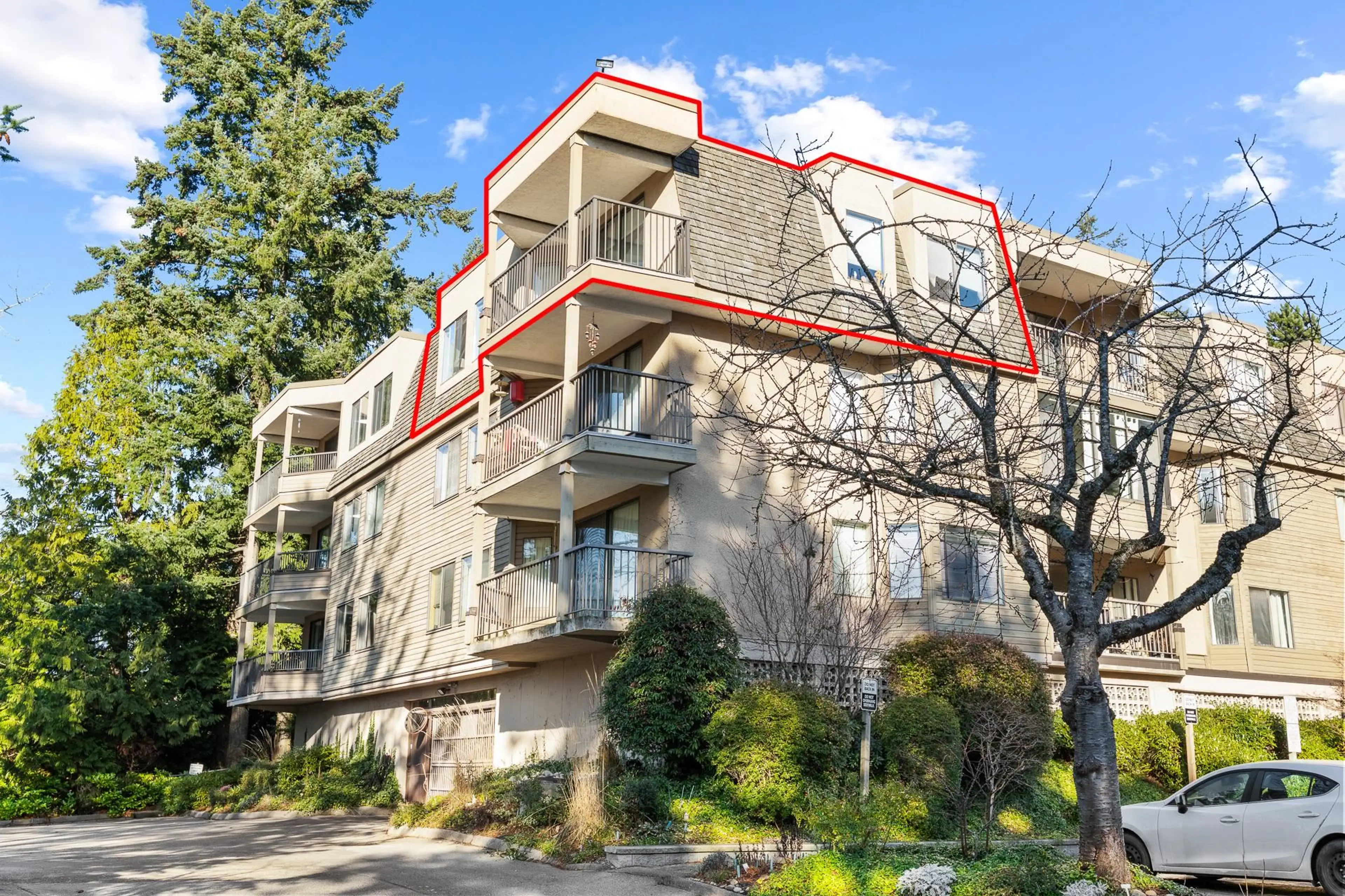 Property at #301 1760 SOUTHMERE CRESCENT, Surrey, BC