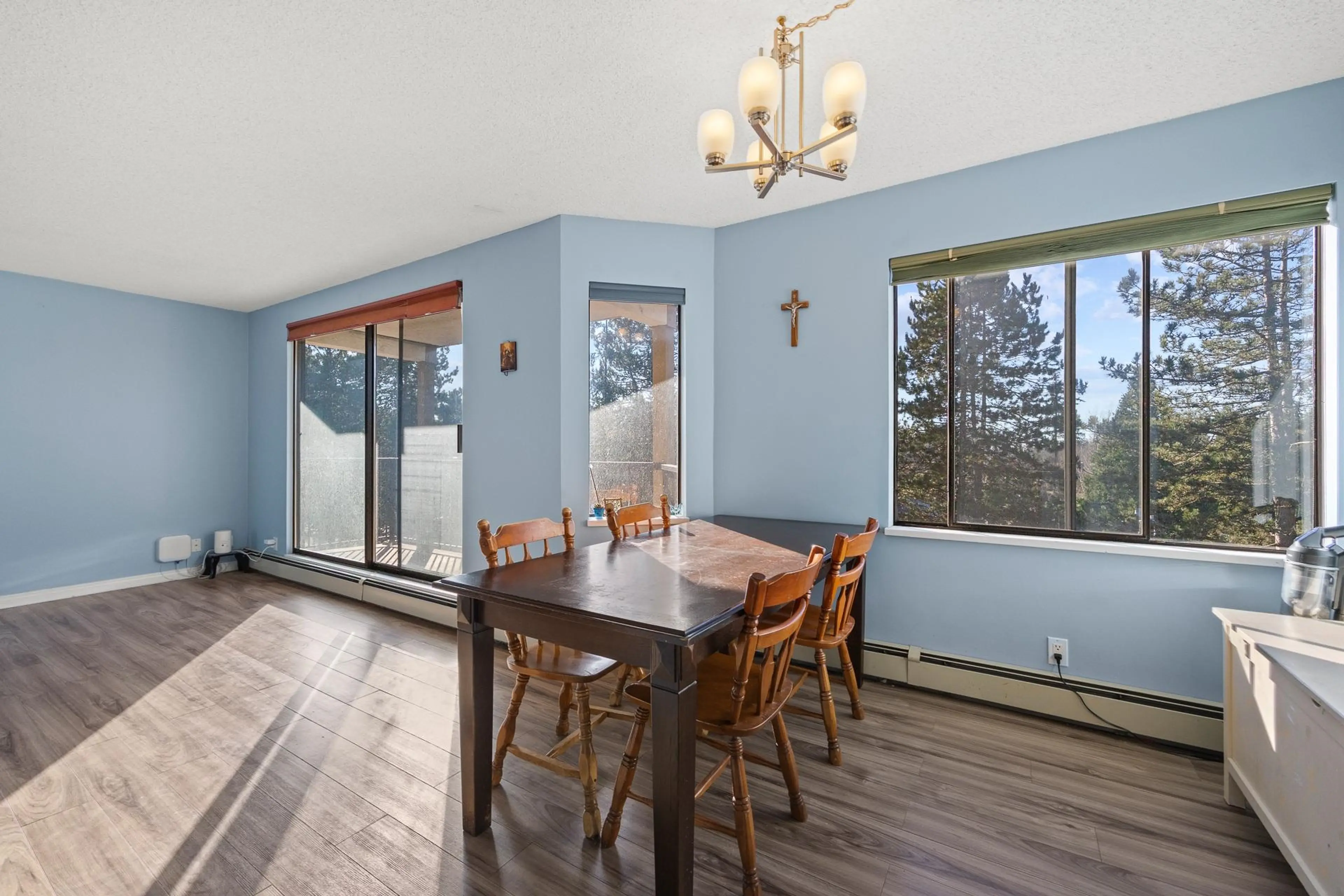 Property at #301 1760 SOUTHMERE CRESCENT, Surrey, BC