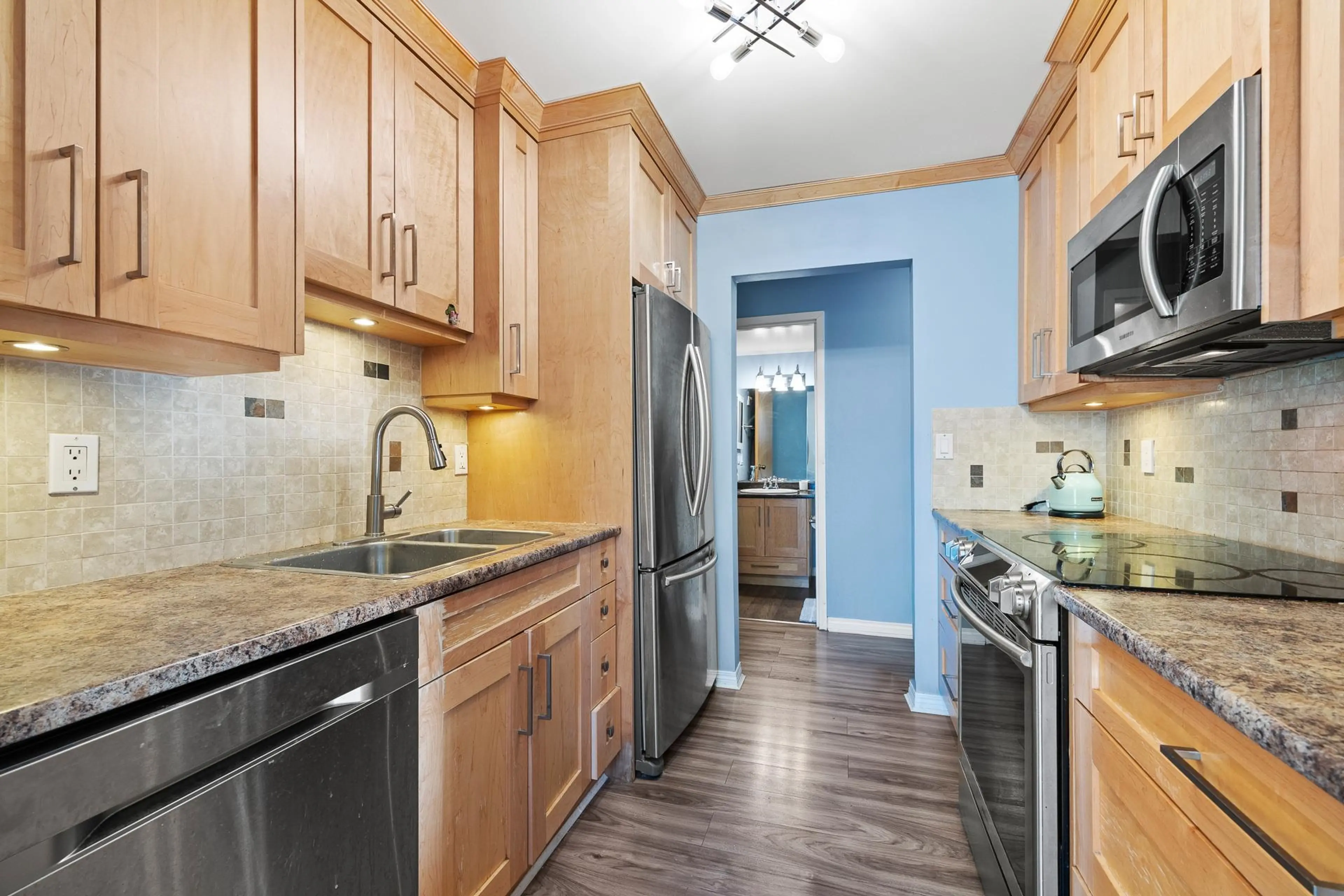 Property at #301 1760 SOUTHMERE CRESCENT, Surrey, BC