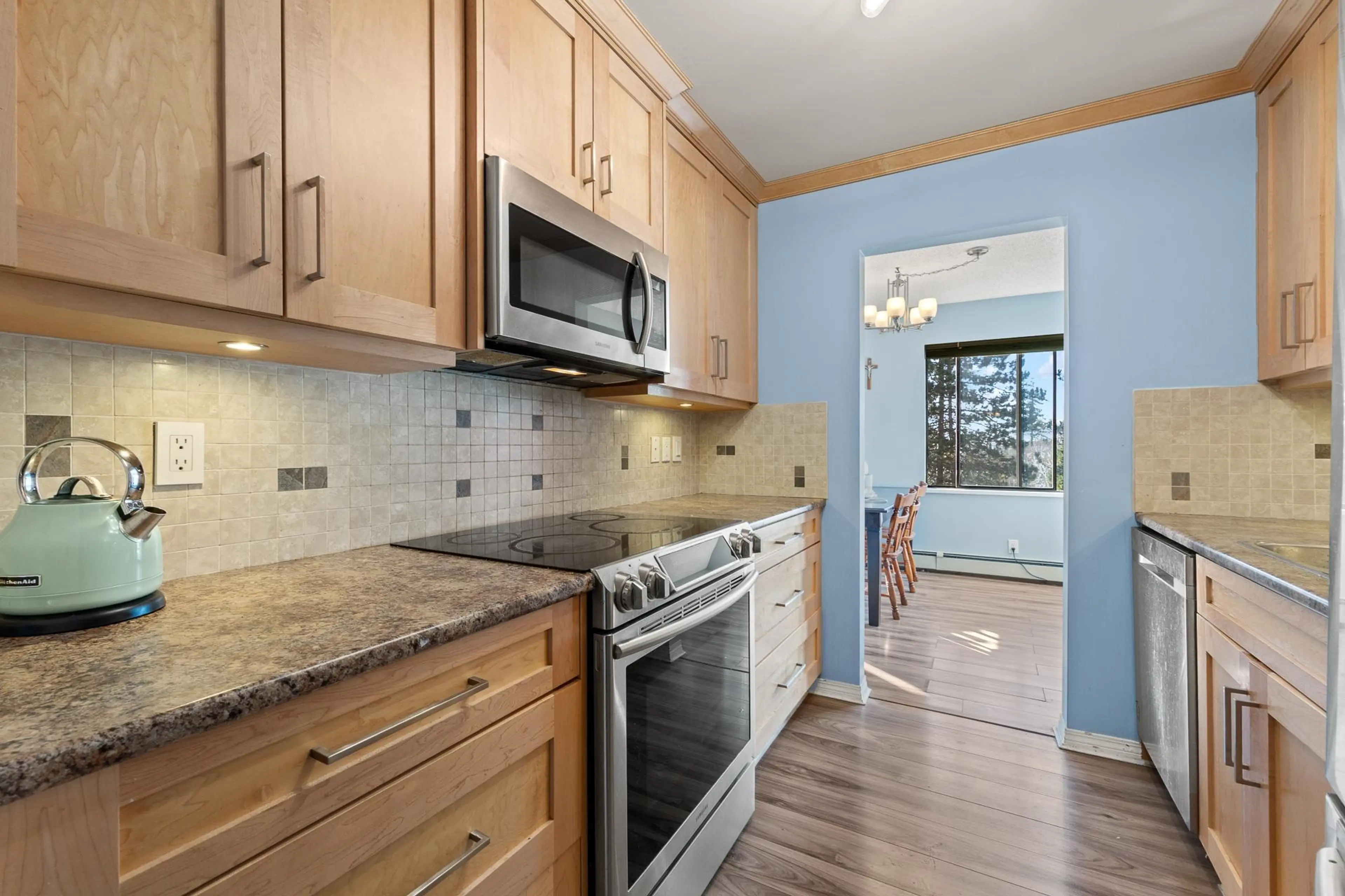 Property at #301 1760 SOUTHMERE CRESCENT, Surrey, BC