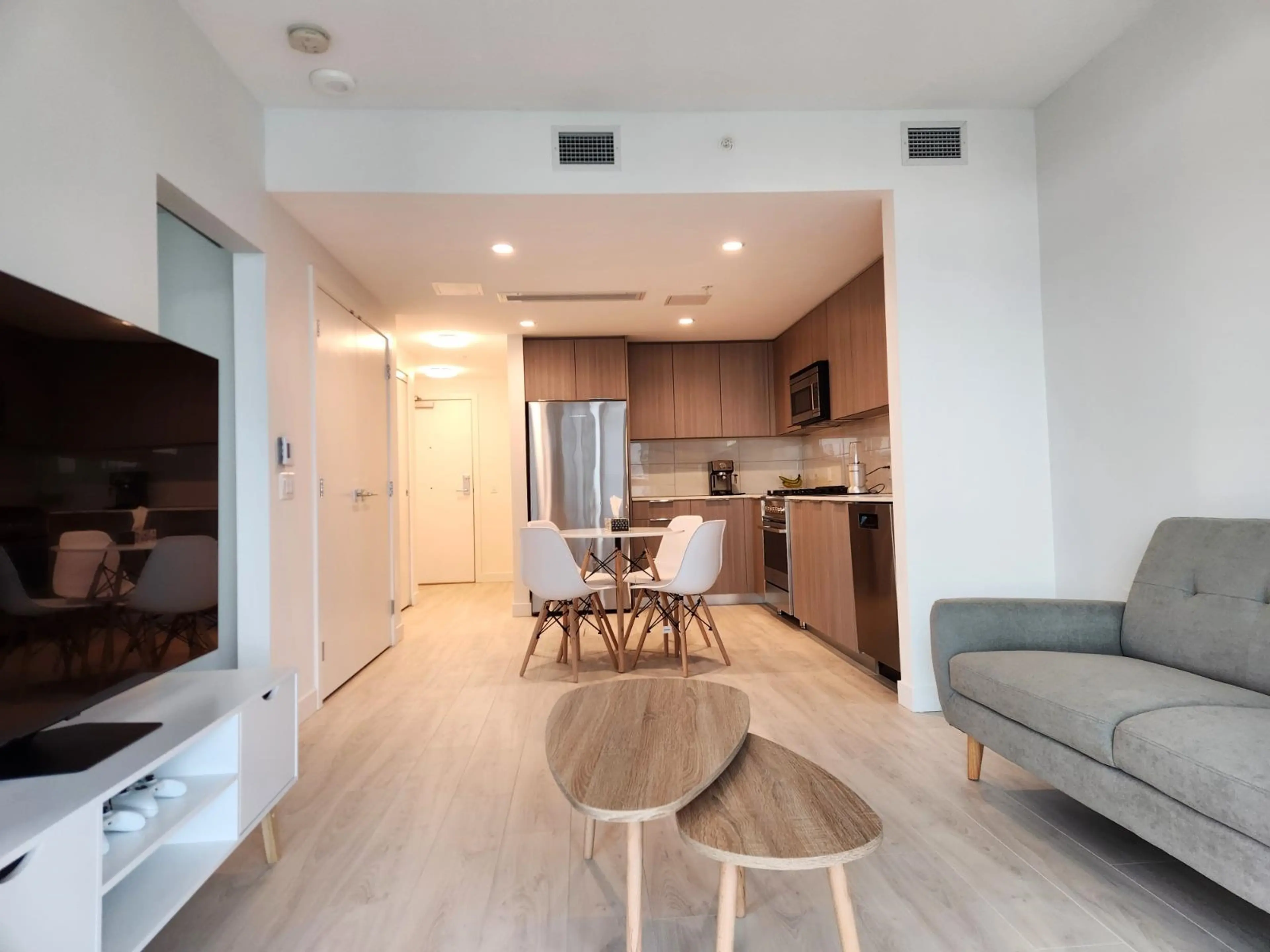 Property at #1002 1401 HUNTER STREET, North Vancouver, BC