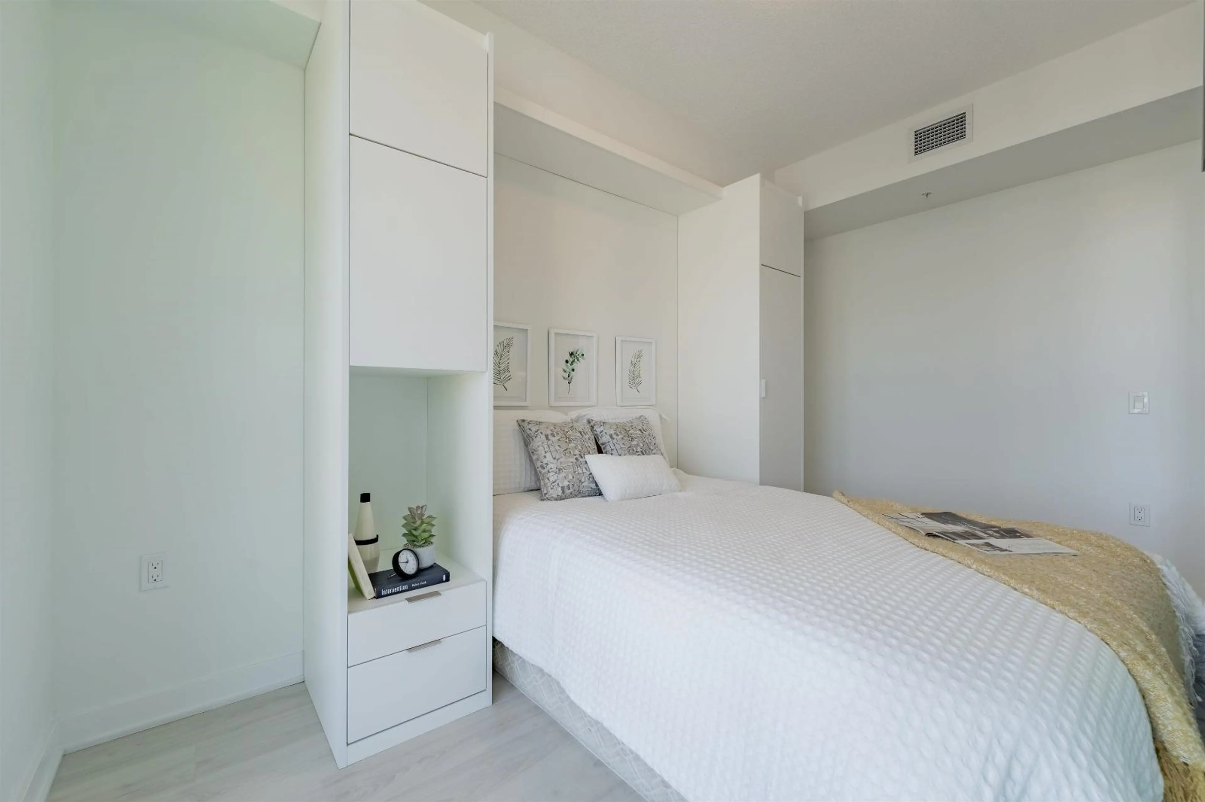 Property at #1002 1401 HUNTER STREET, North Vancouver, BC