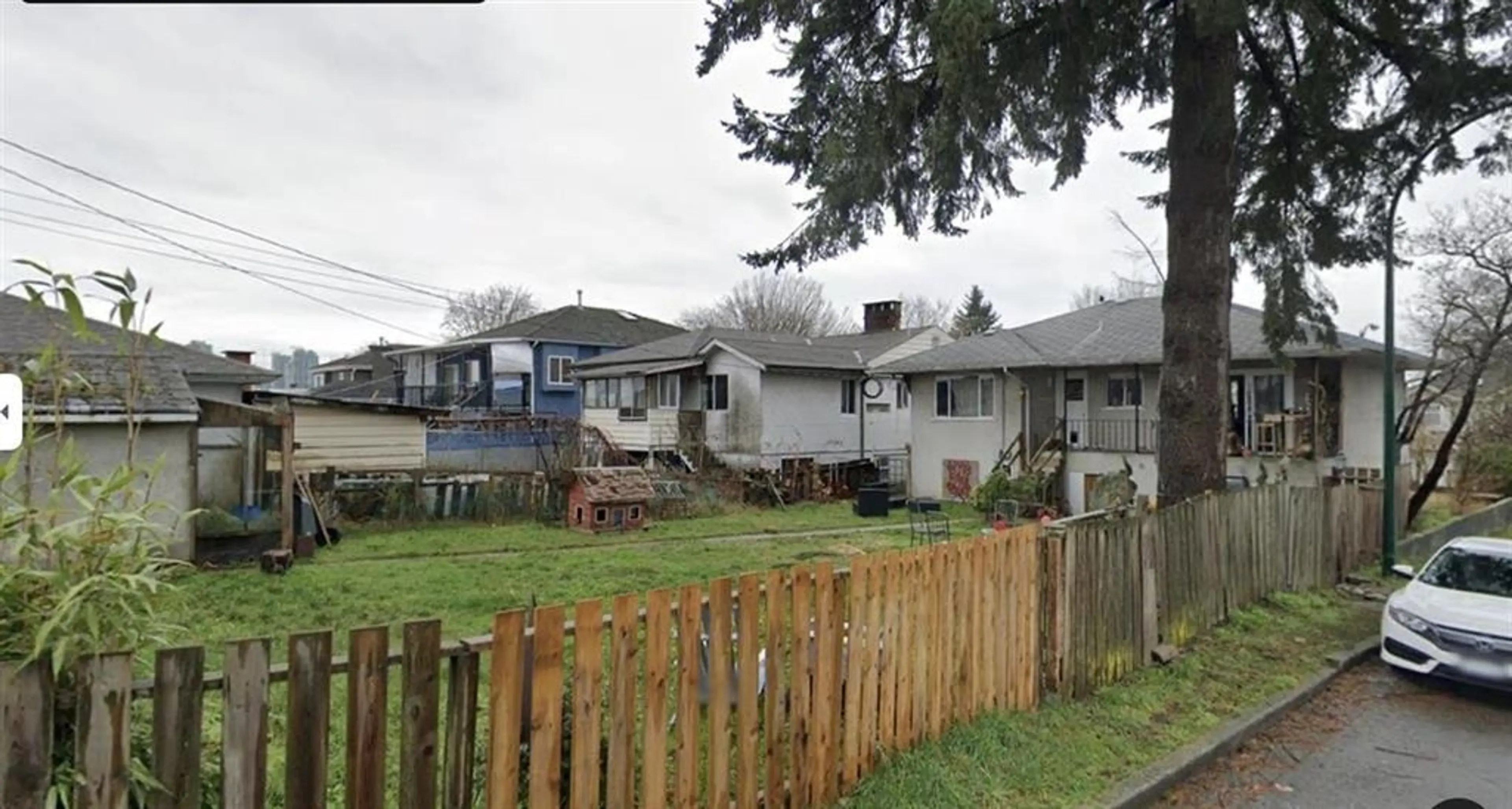 Property at 3507 MONMOUTH AVENUE, Vancouver, BC