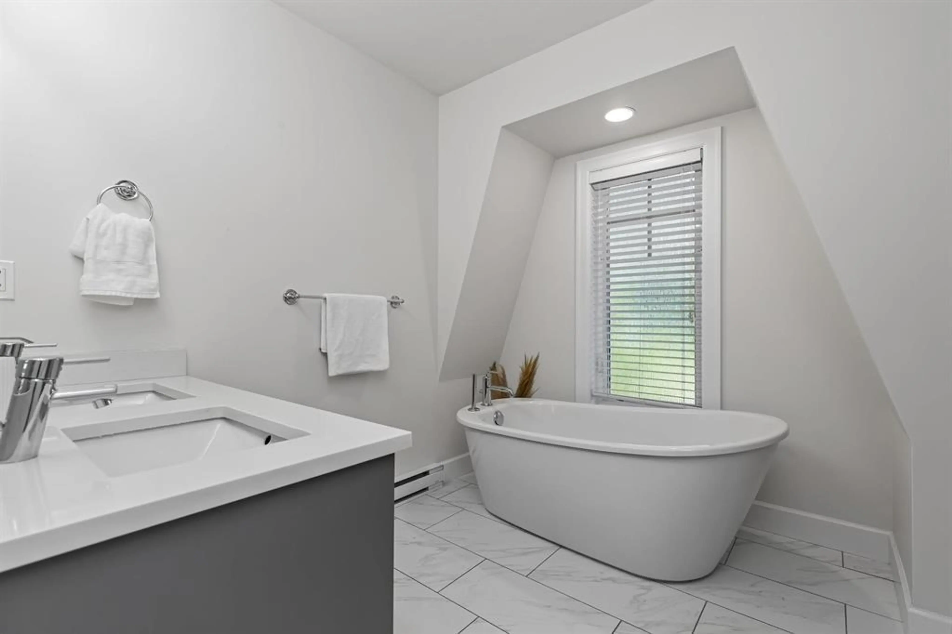 Property at #1 33460 LYNN AVENUE, Abbotsford, BC