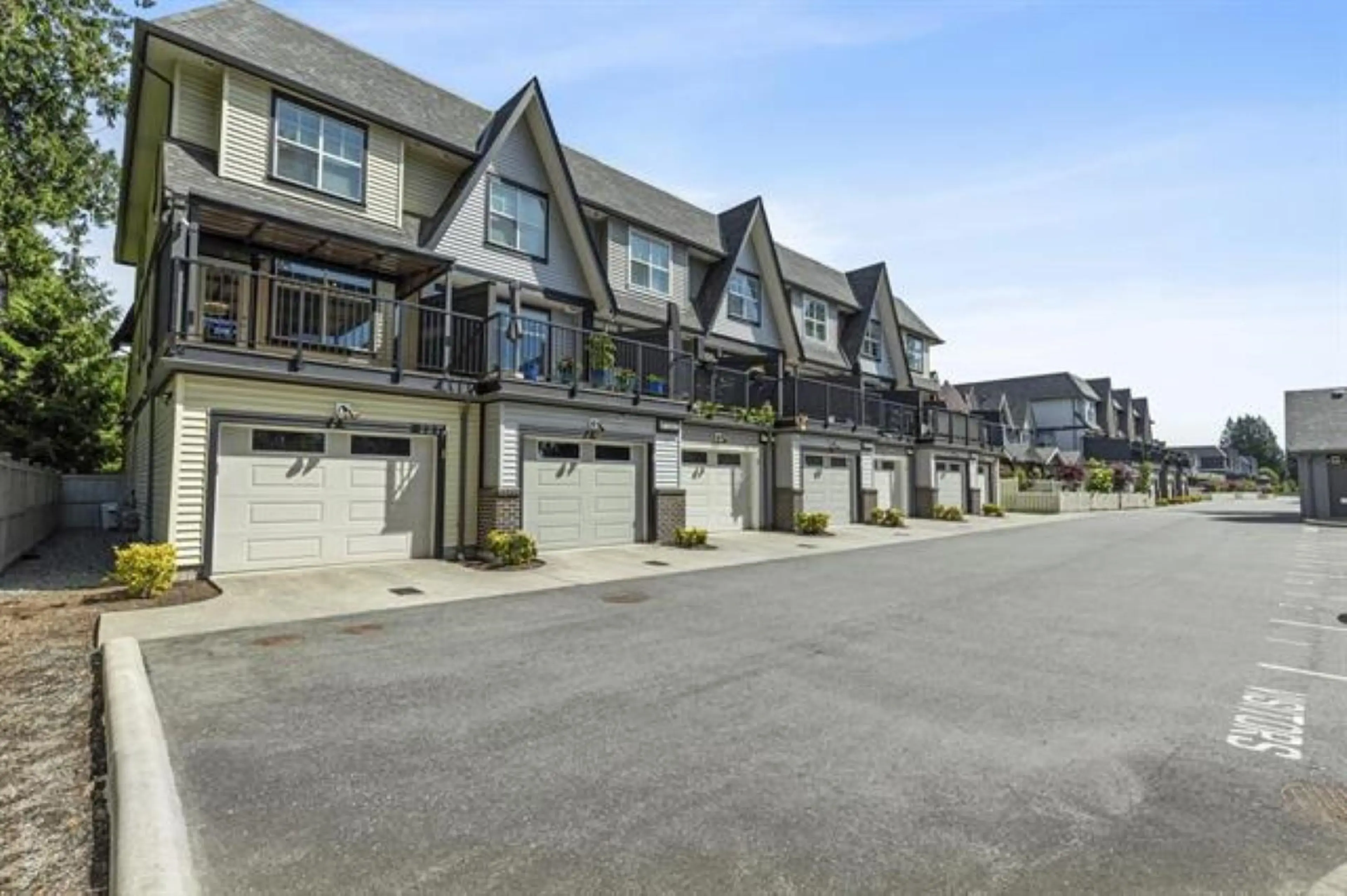 Property at #1 33460 LYNN AVENUE, Abbotsford, BC