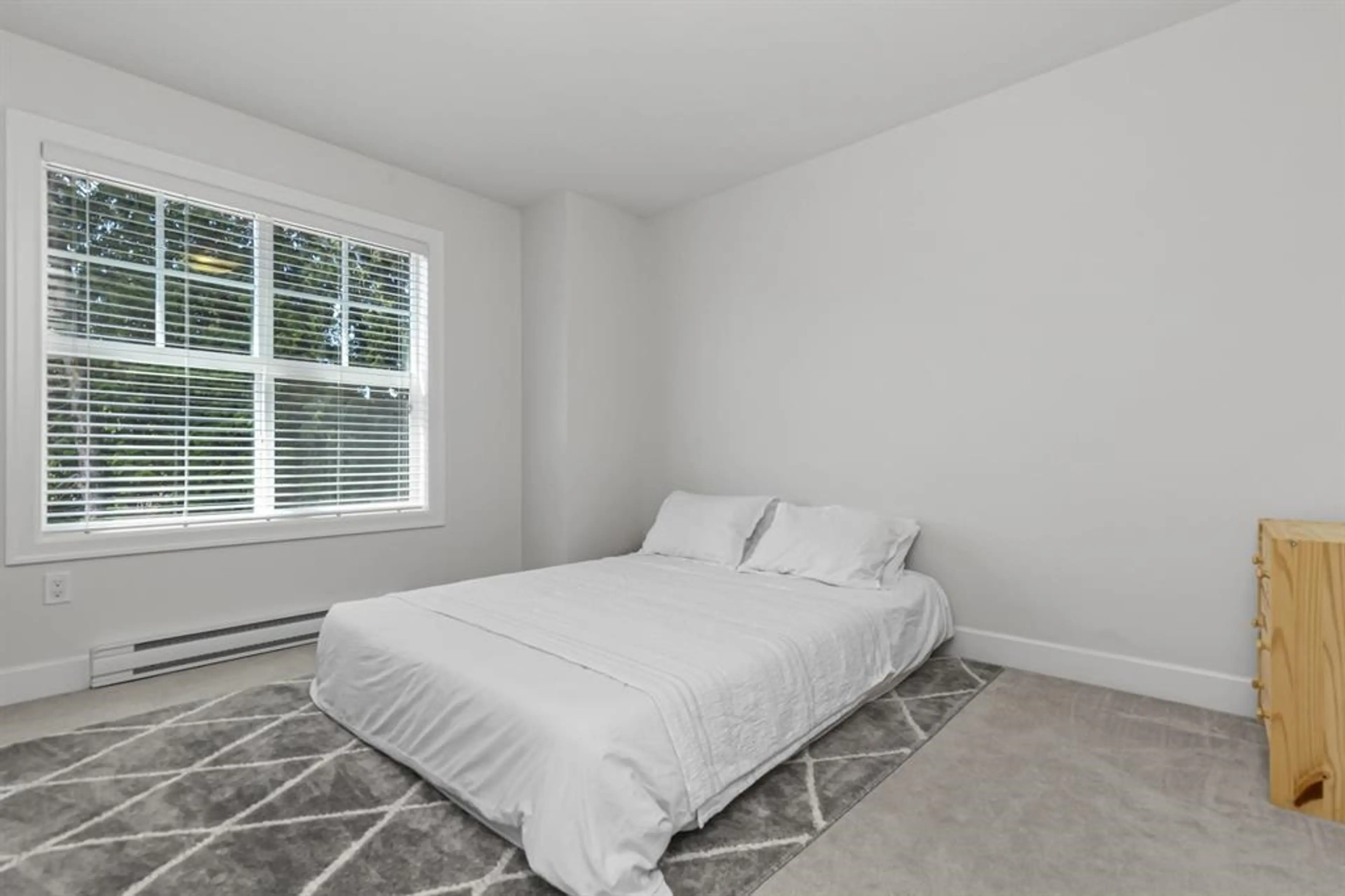 Property at #1 33460 LYNN AVENUE, Abbotsford, BC