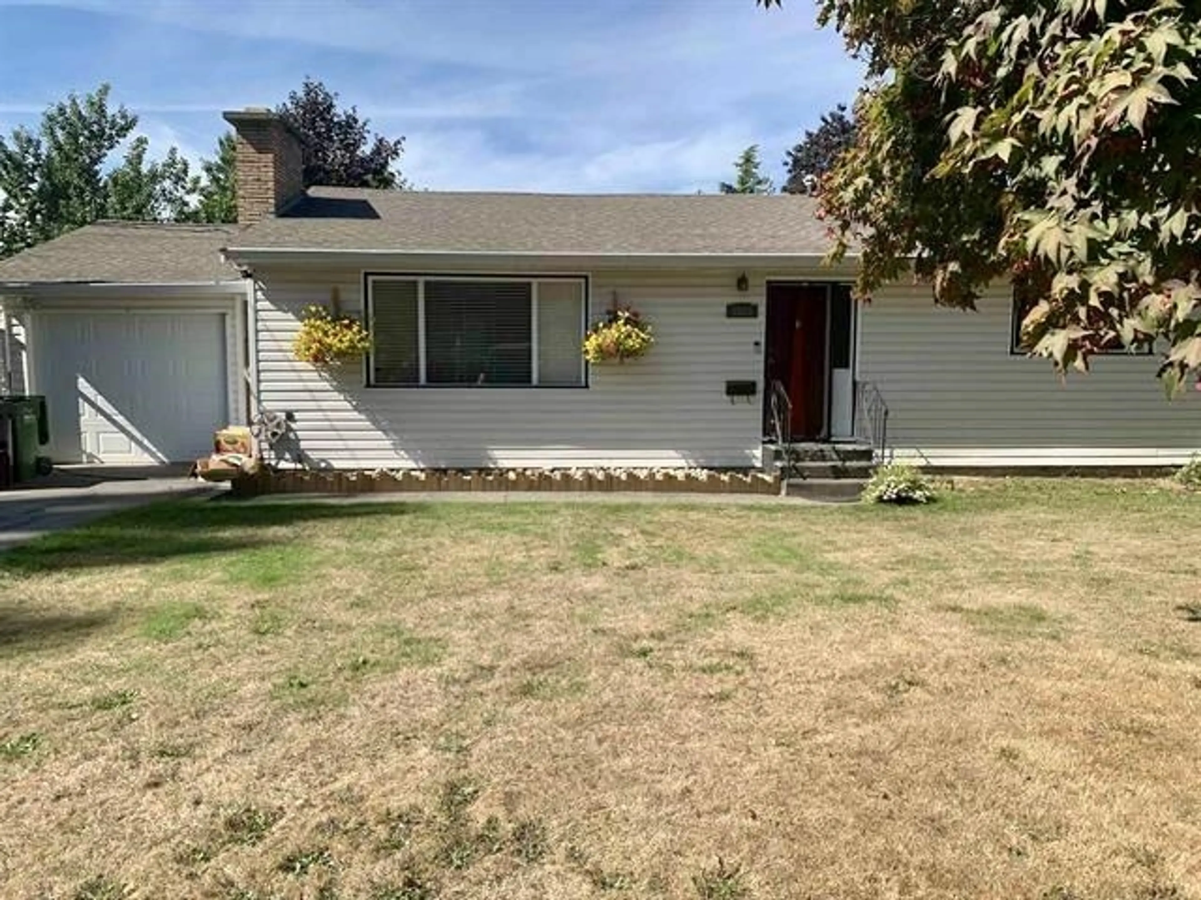 Property at 2075 WILLOW STREET, Abbotsford, BC