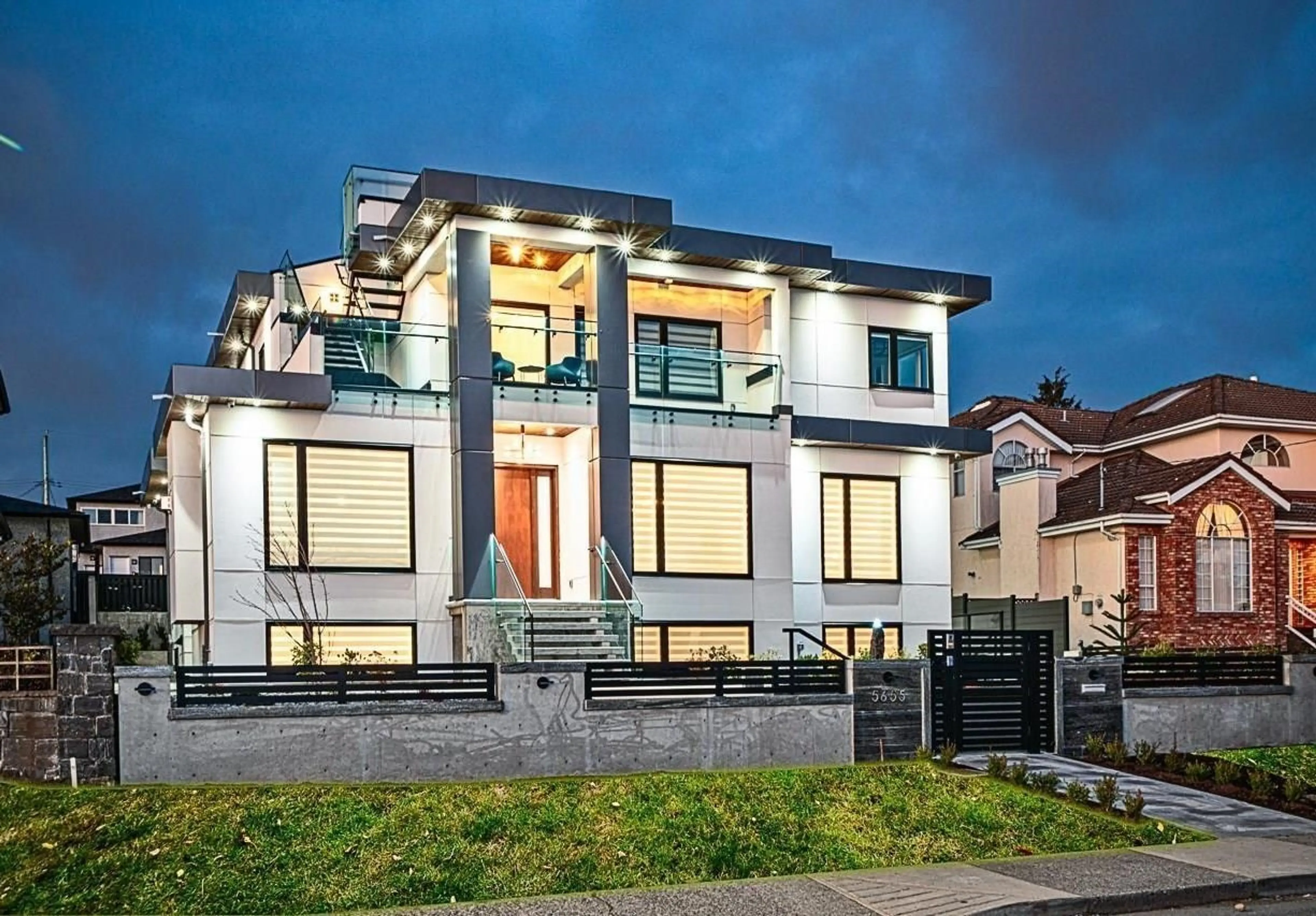 Property at 5655 PORTLAND STREET, Burnaby, BC