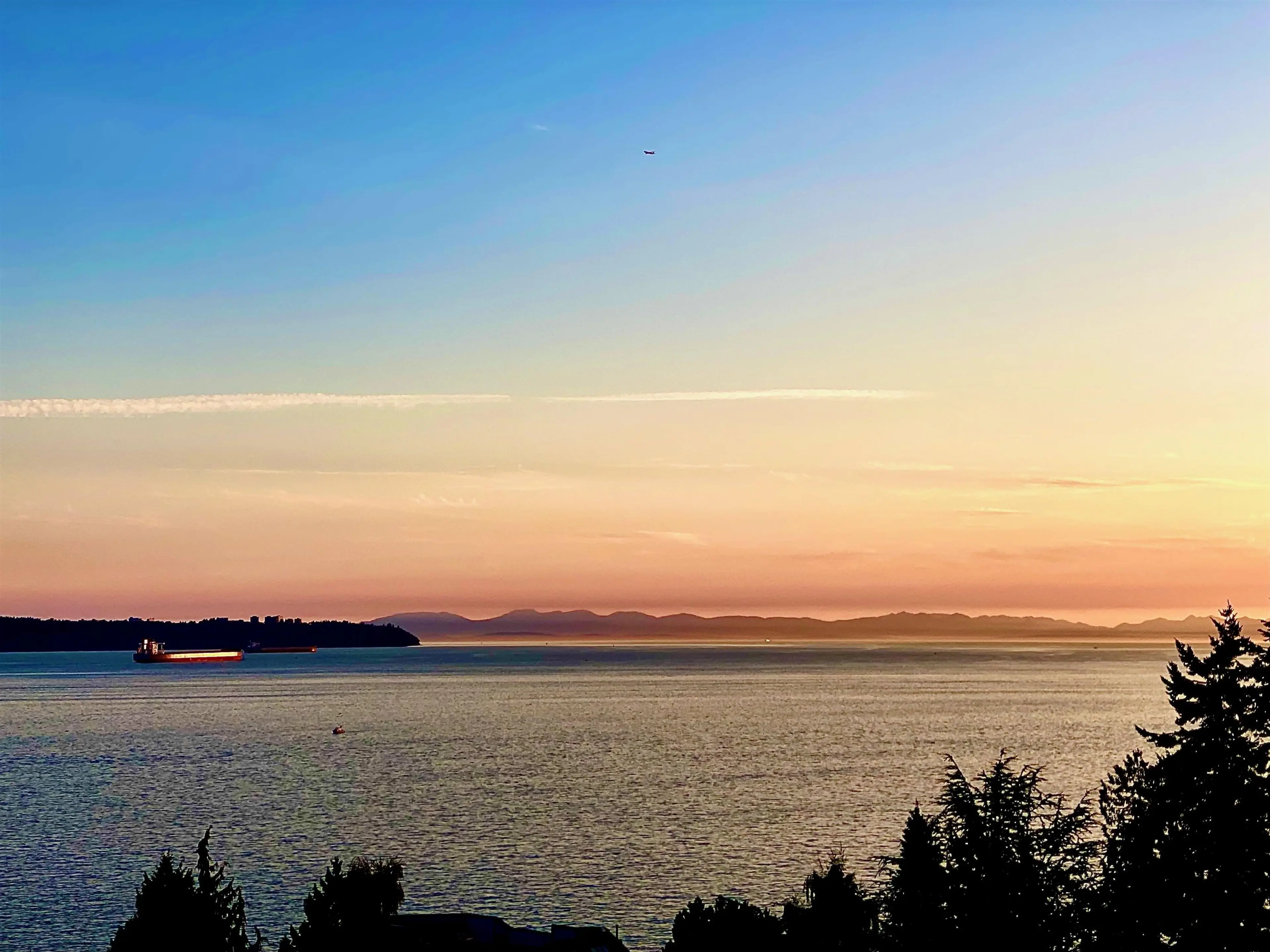 Property at #703 2167 BELLEVUE AVENUE, West Vancouver, BC