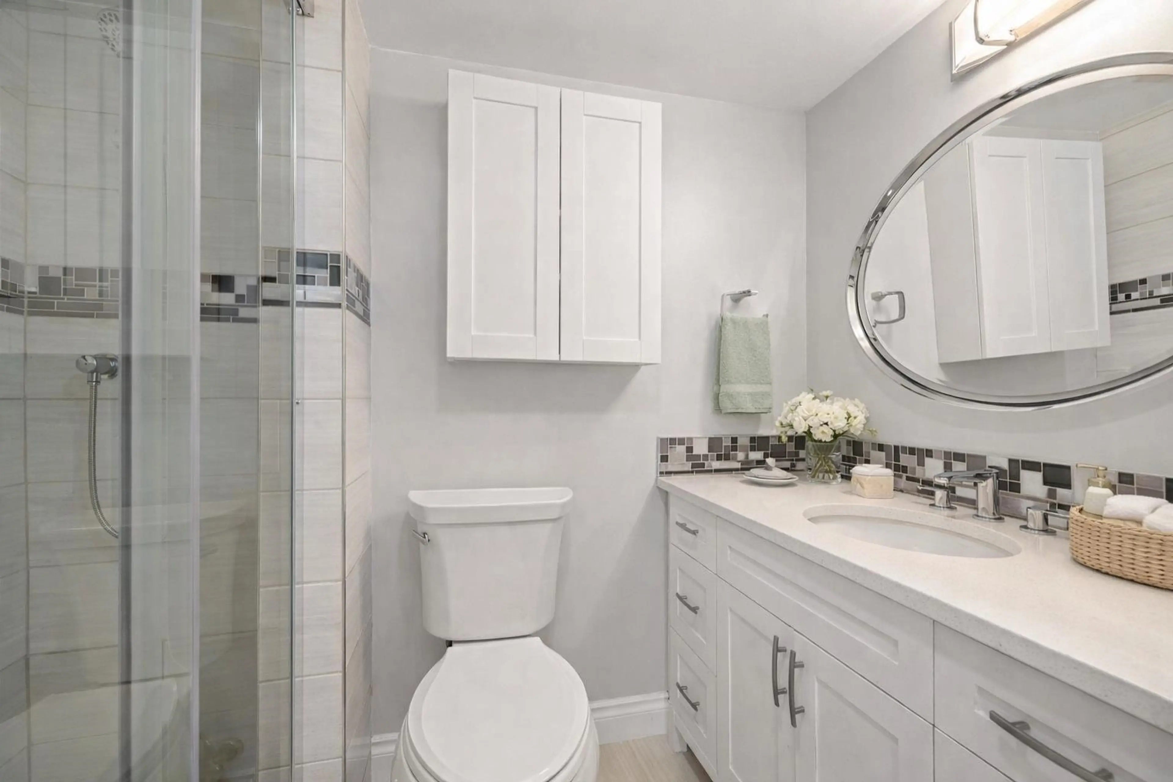 Property at #703 2167 BELLEVUE AVENUE, West Vancouver, BC