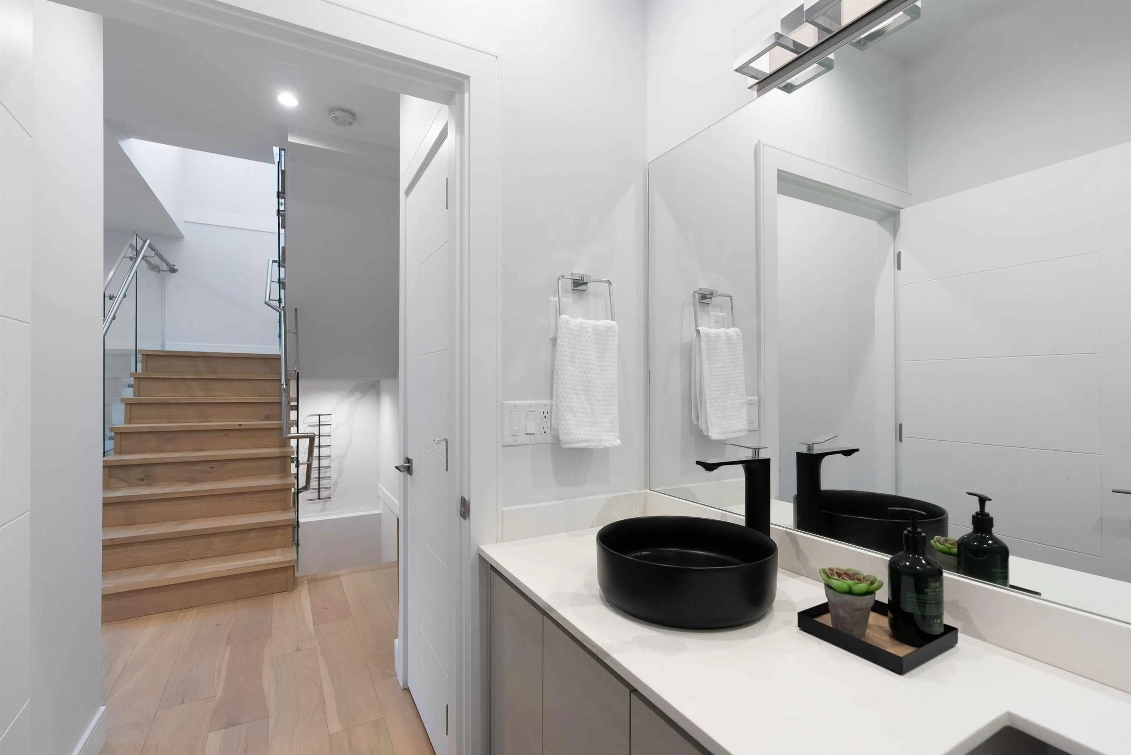 Property at 3433 DUNDAS STREET, Vancouver, BC