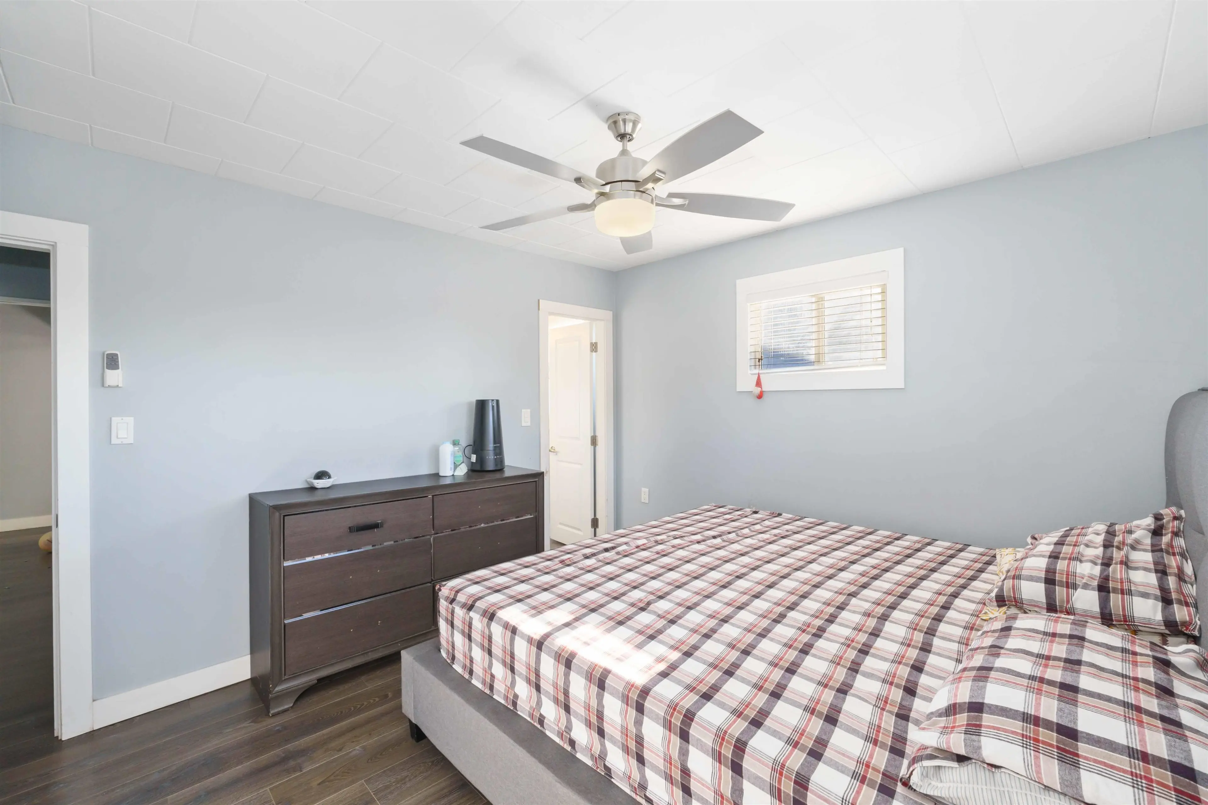 Property at 1860 QUEEN STREET, Abbotsford, BC