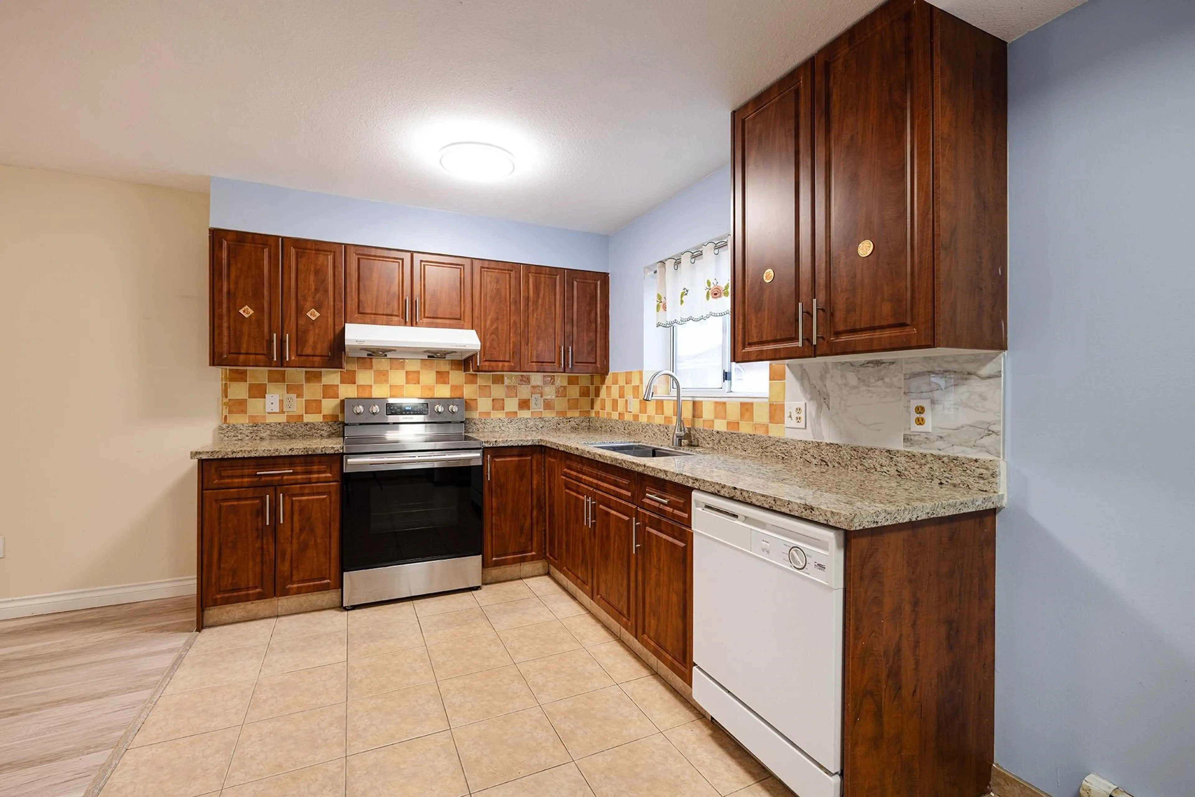 Property at #5 8651 GENERAL CURRIE ROAD, Richmond, BC