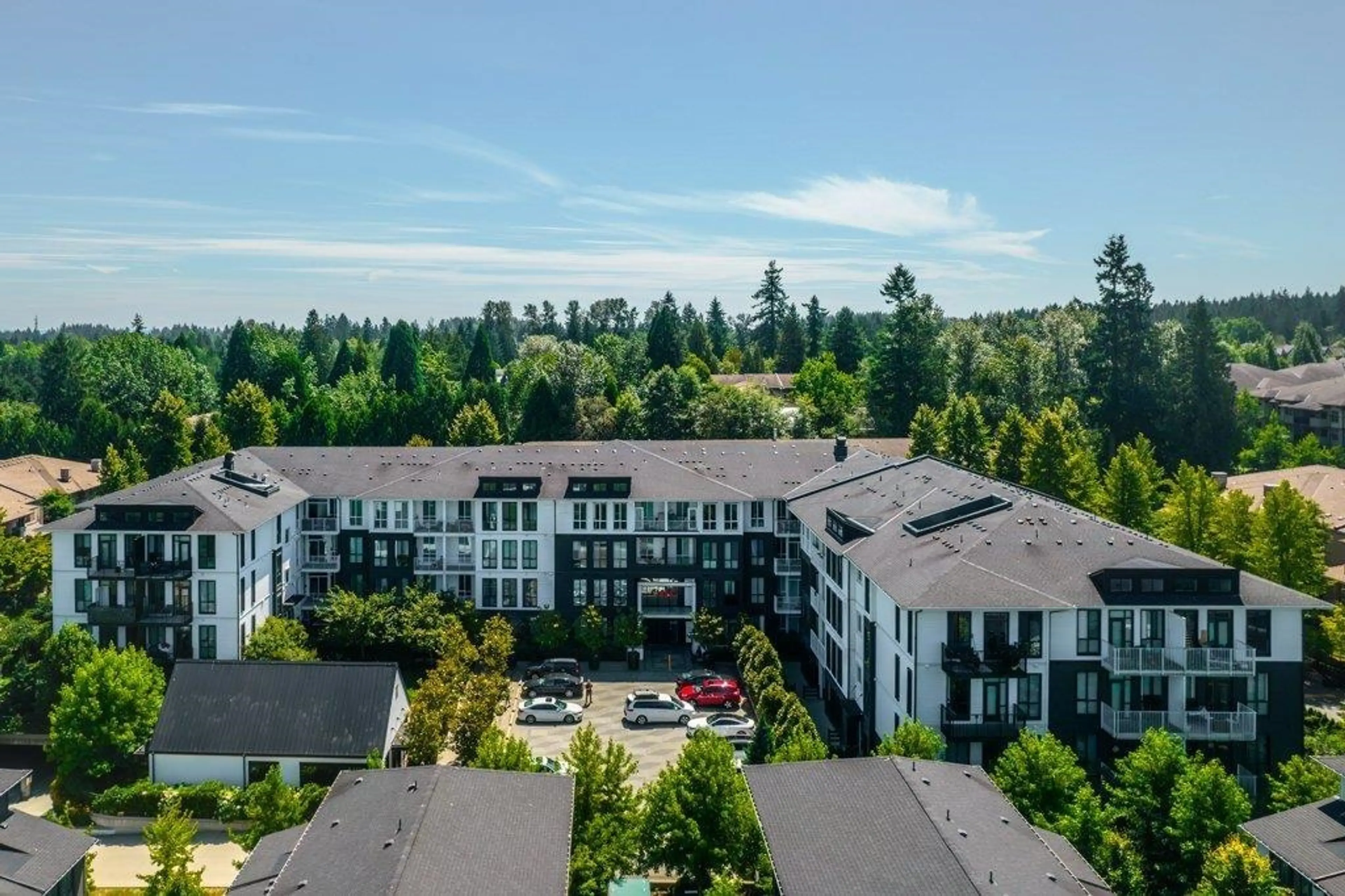 Property at #408 14968 101A AVENUE, Surrey, BC