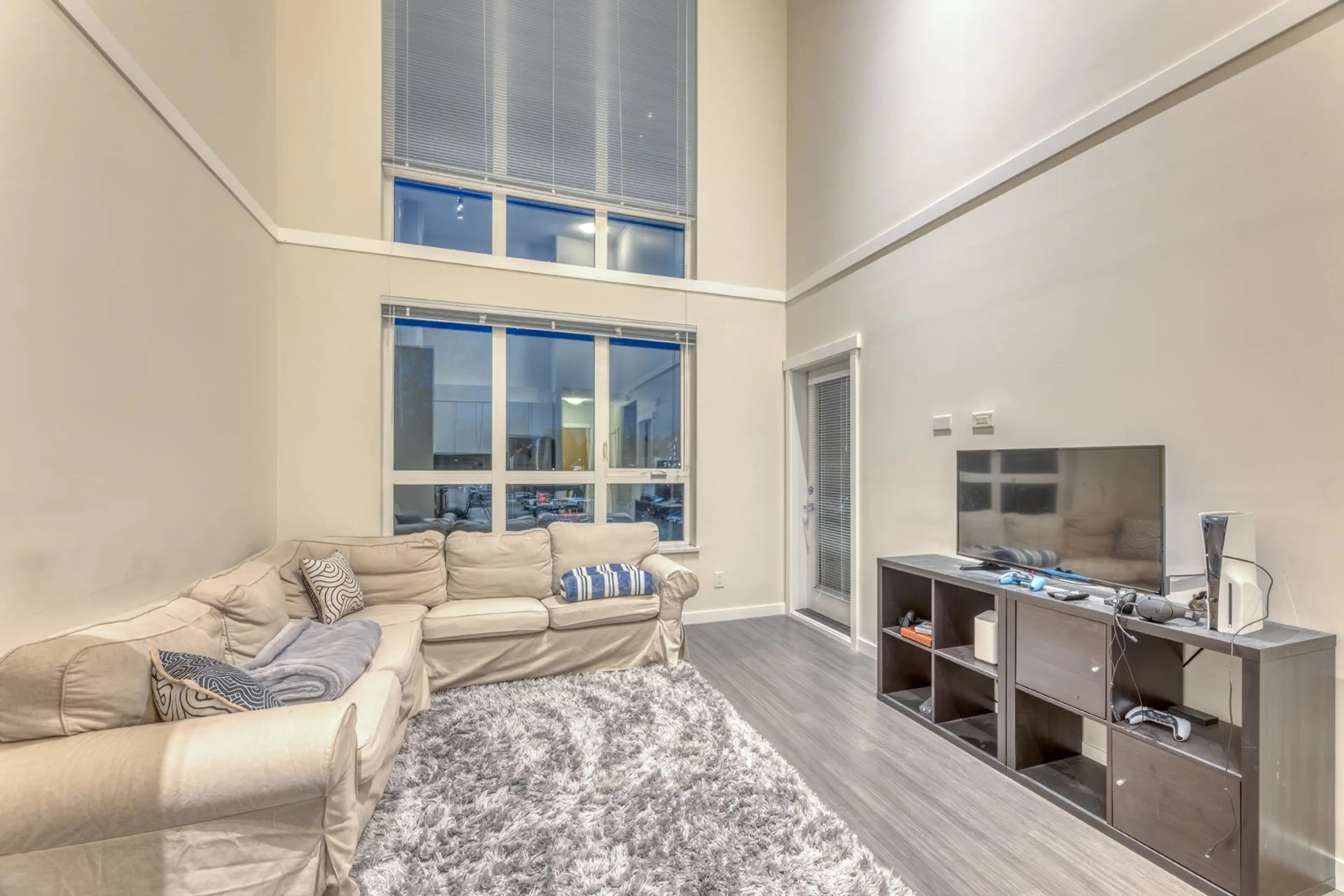 Property at #518 9877 UNIVERSITY CRESCENT, Burnaby, BC