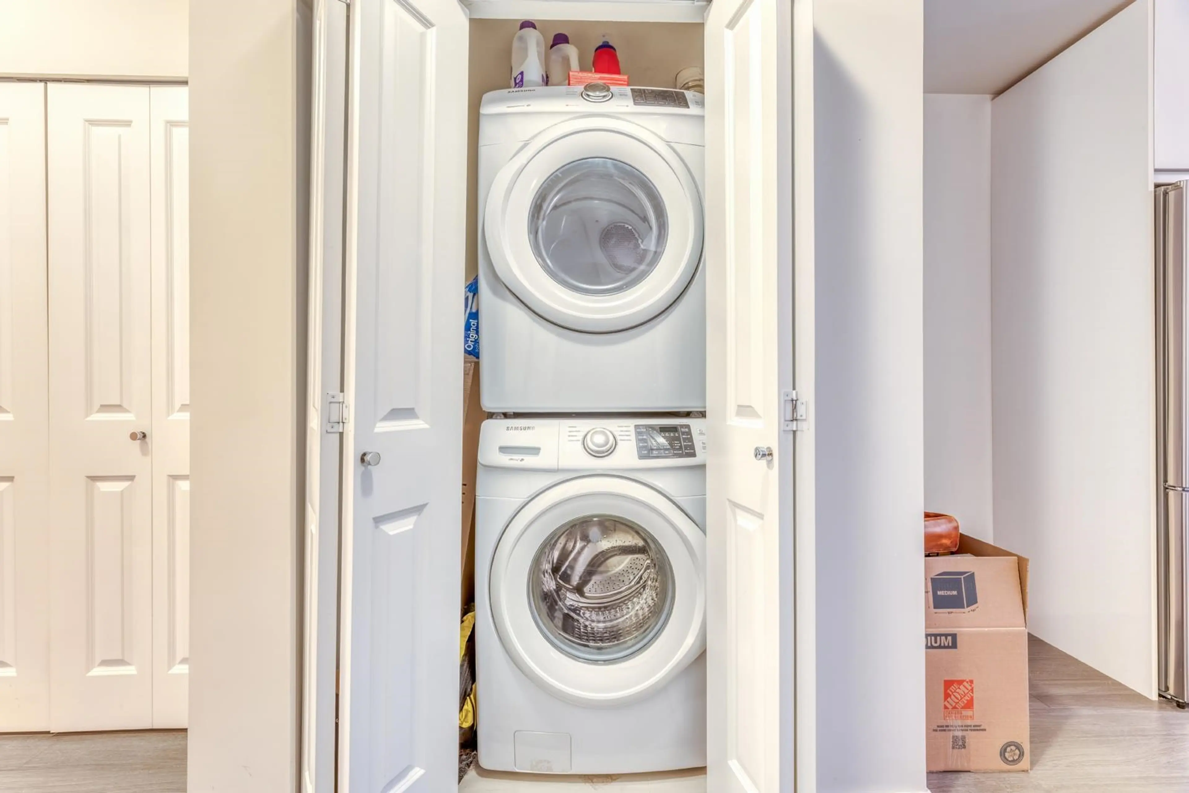 Property at #201 9877 UNIVERSITY CRESCENT, Burnaby, BC