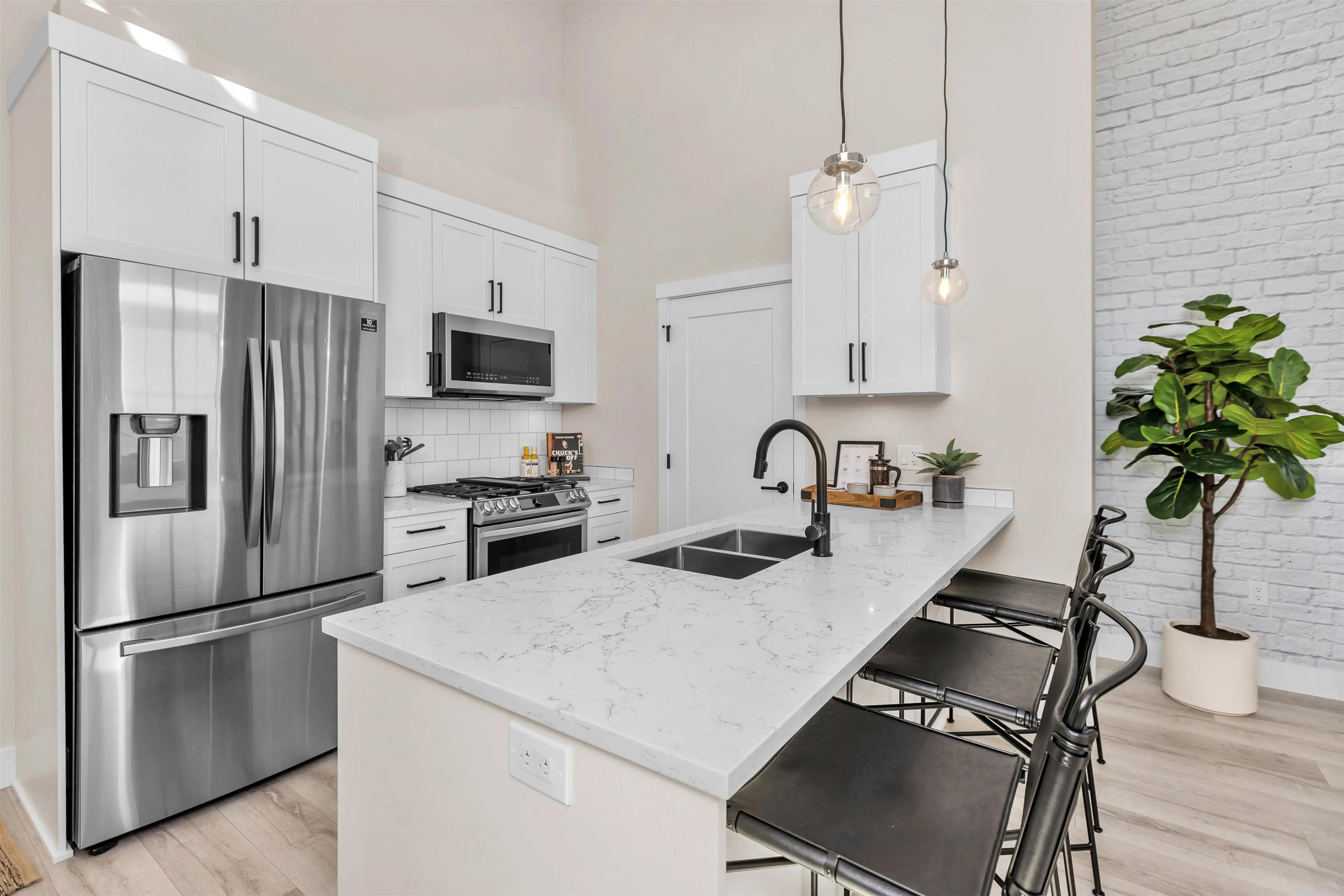 Property at #611 22638 119 AVENUE, Maple Ridge, BC