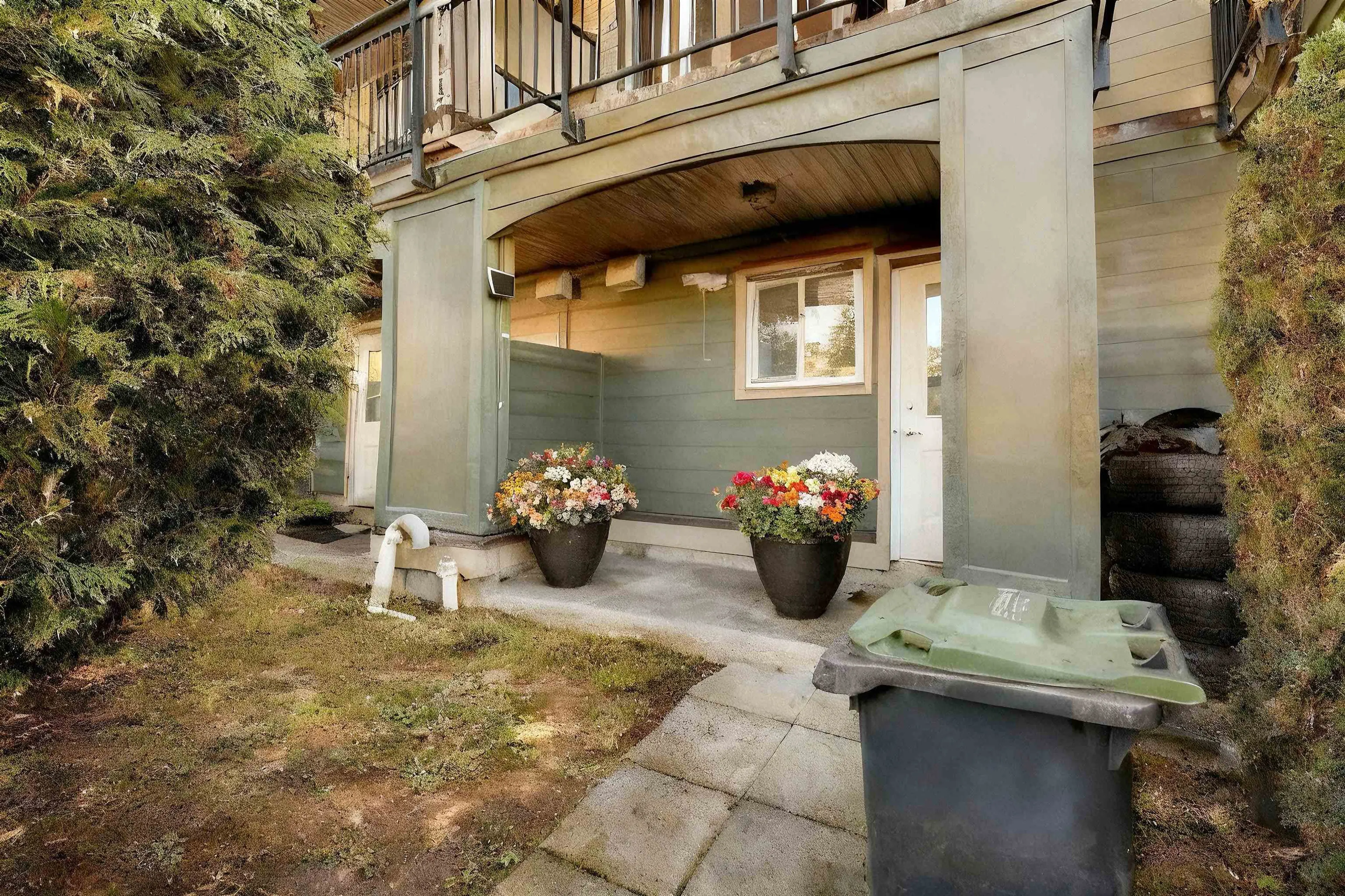 Property at #50 160 PEMBINA STREET, New Westminster, BC