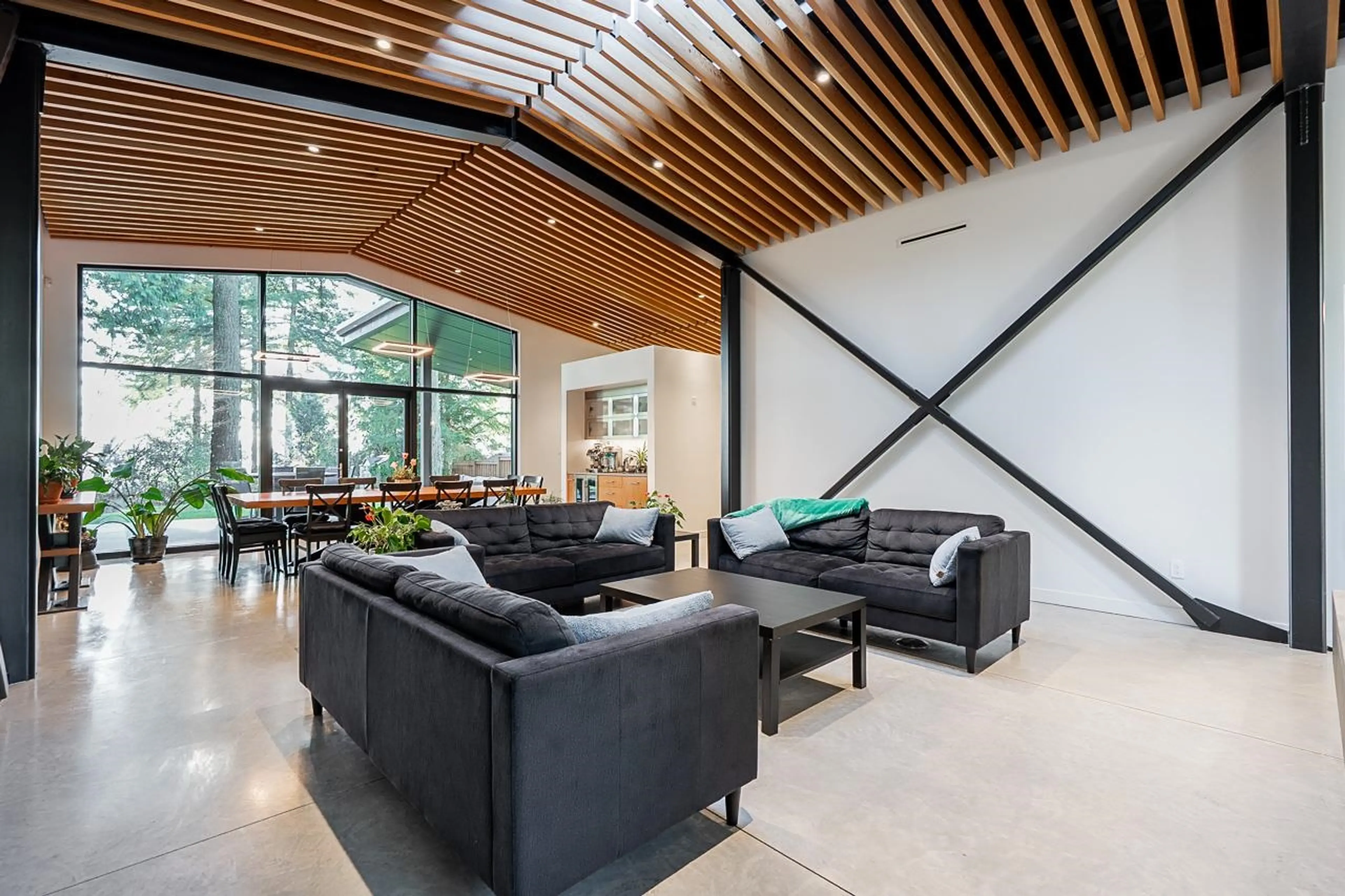 Property at 2409 WINDRIDGE DRIVE, North Vancouver, BC