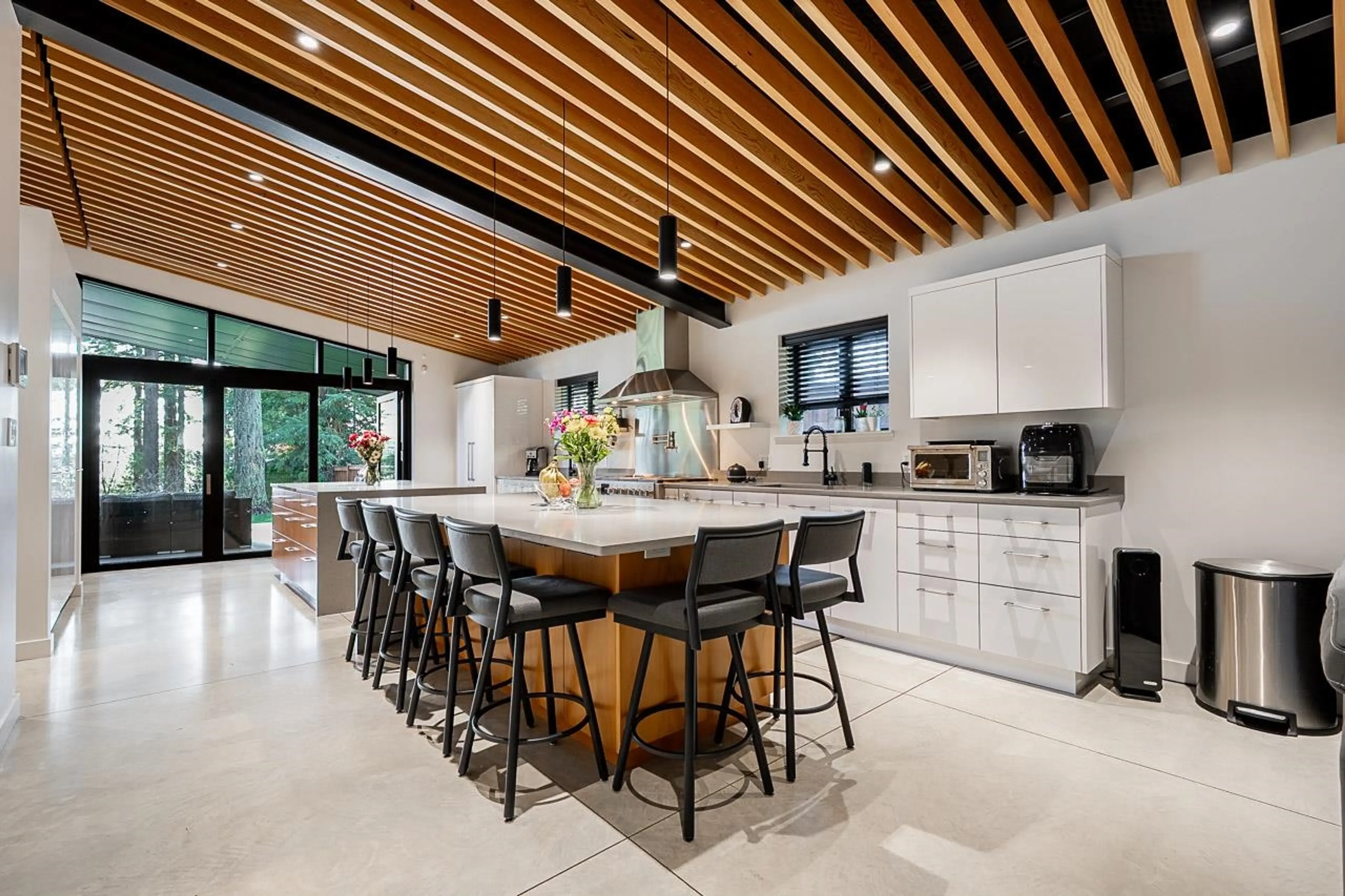 Property at 2409 WINDRIDGE DRIVE, North Vancouver, BC