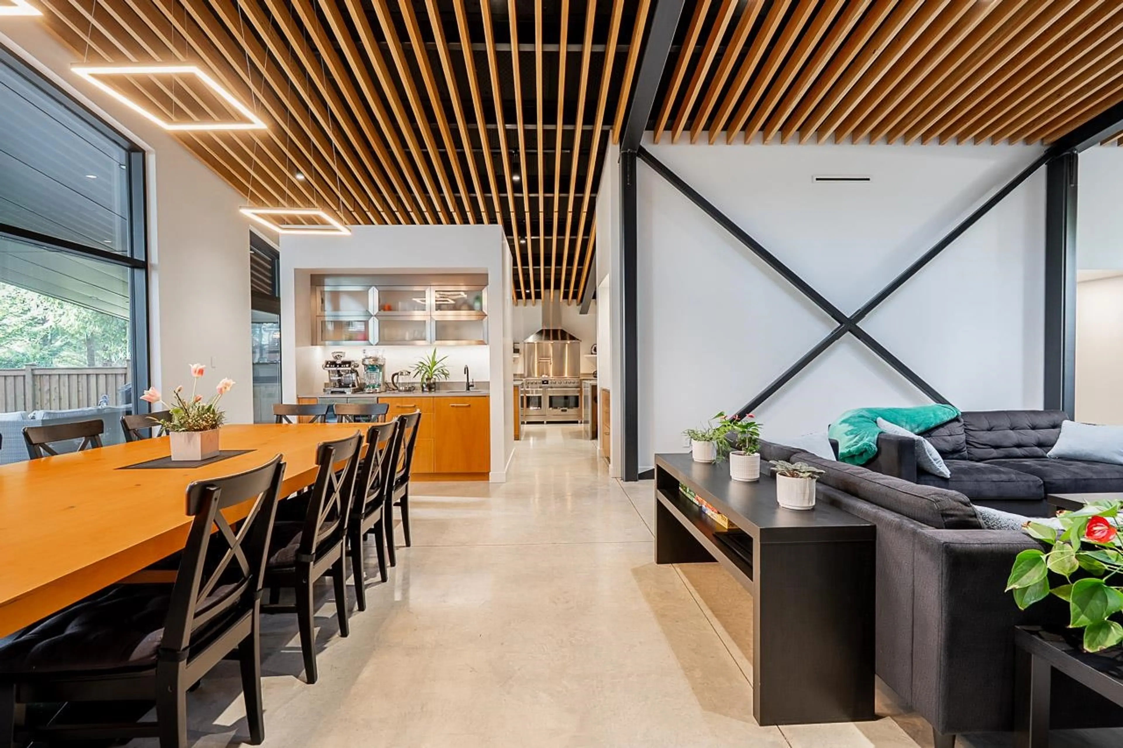 Property at 2409 WINDRIDGE DRIVE, North Vancouver, BC