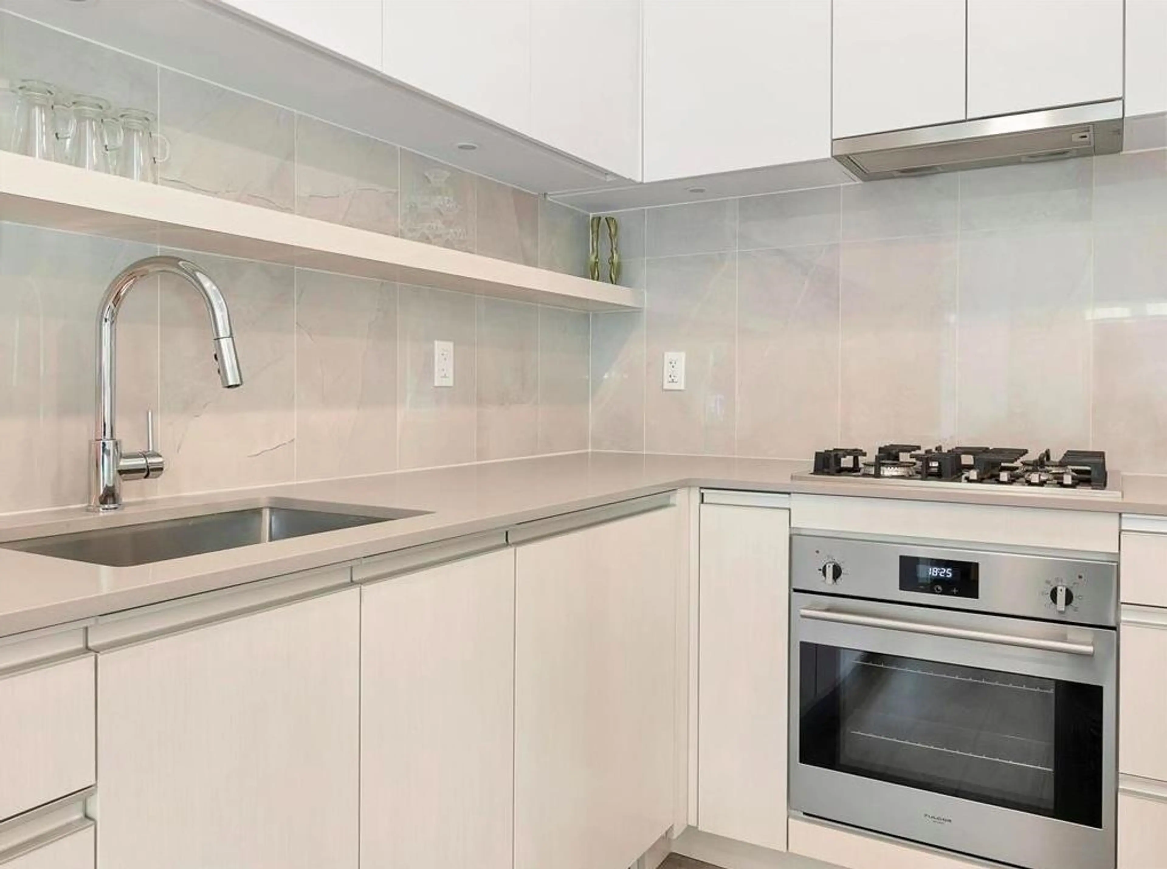 Property at #202 14225 103A AVENUE, Surrey, BC