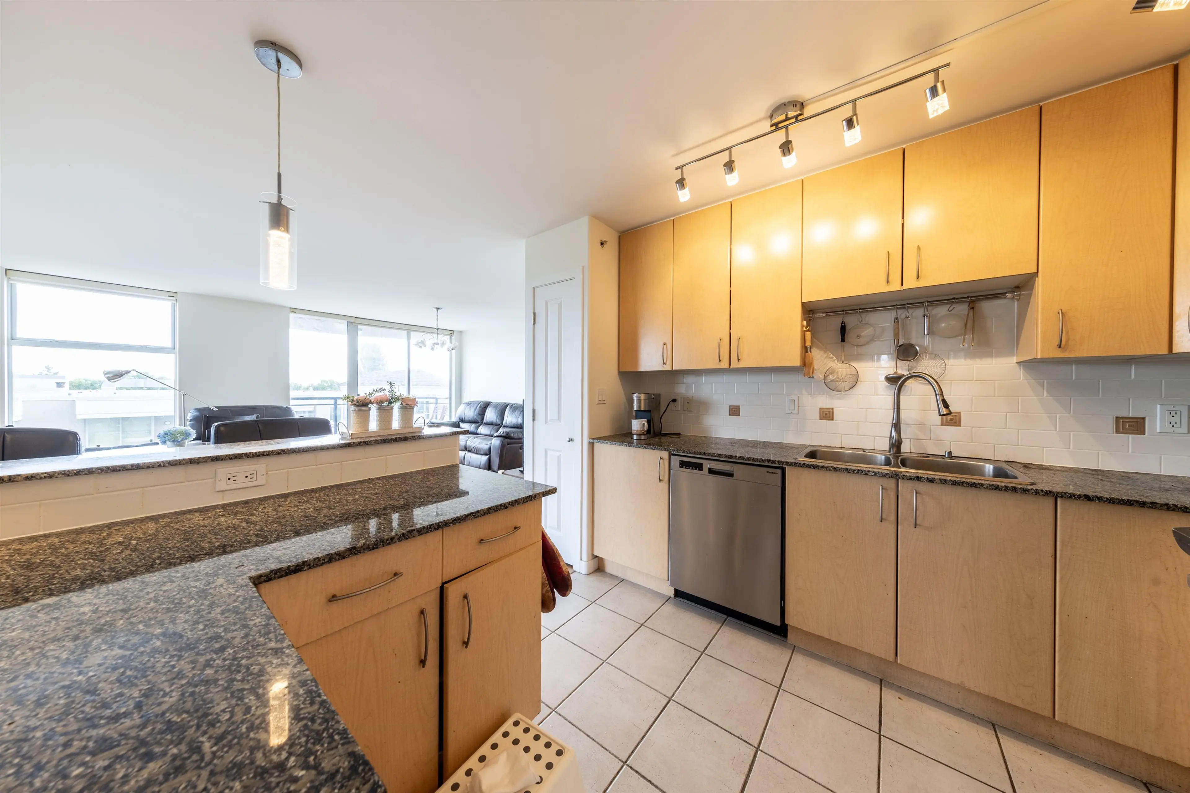 Property at #702 8460 GRANVILLE AVENUE, Richmond, BC