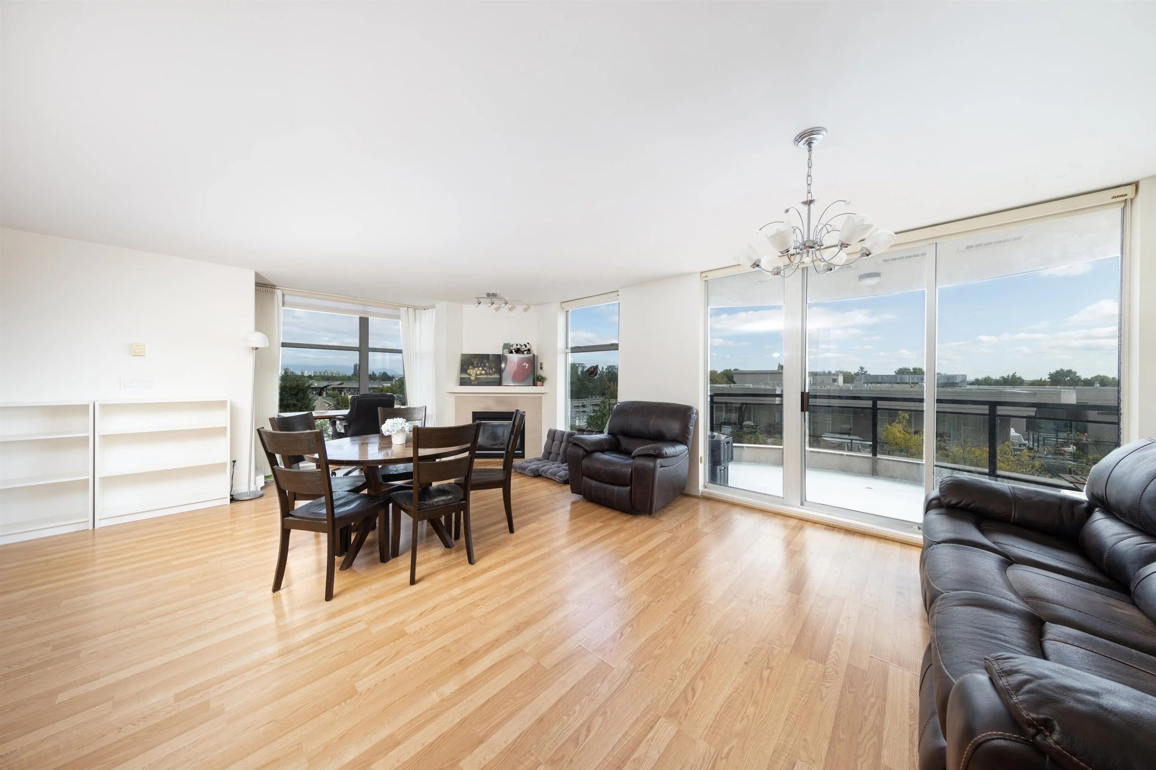 Property at #702 8460 GRANVILLE AVENUE, Richmond, BC