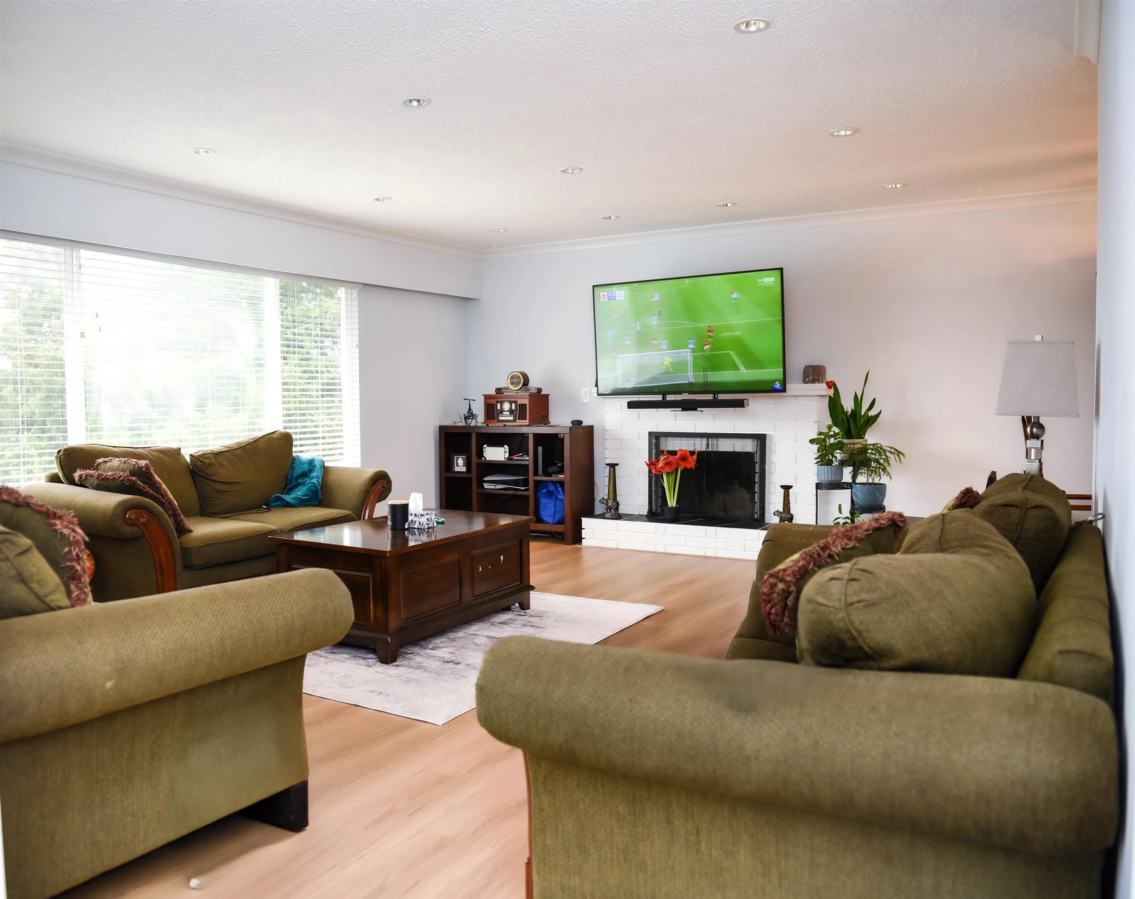 Property at 5471 44 AVENUE, Ladner, BC