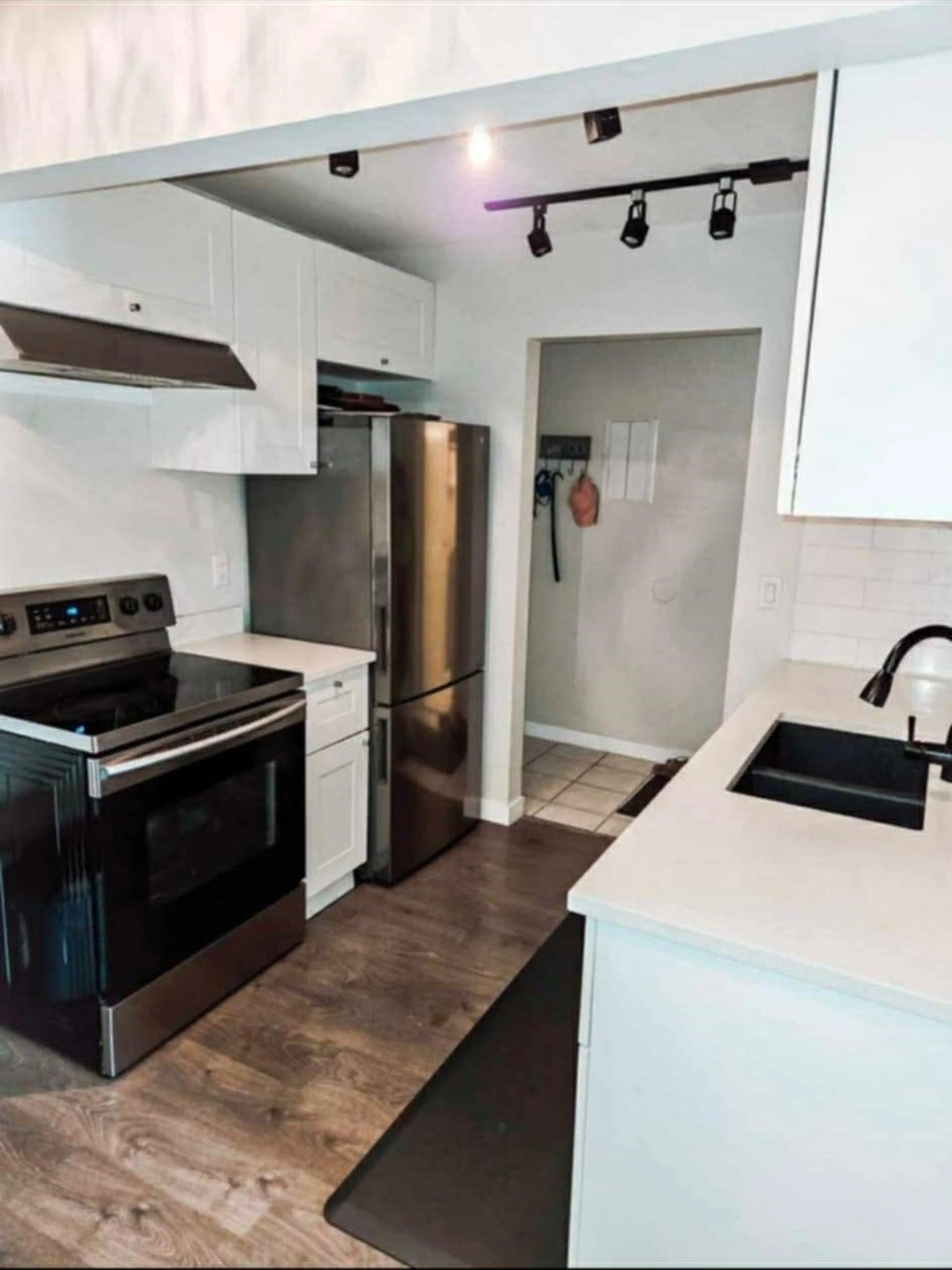 Property at #206 10438 148 STREET, Surrey, BC