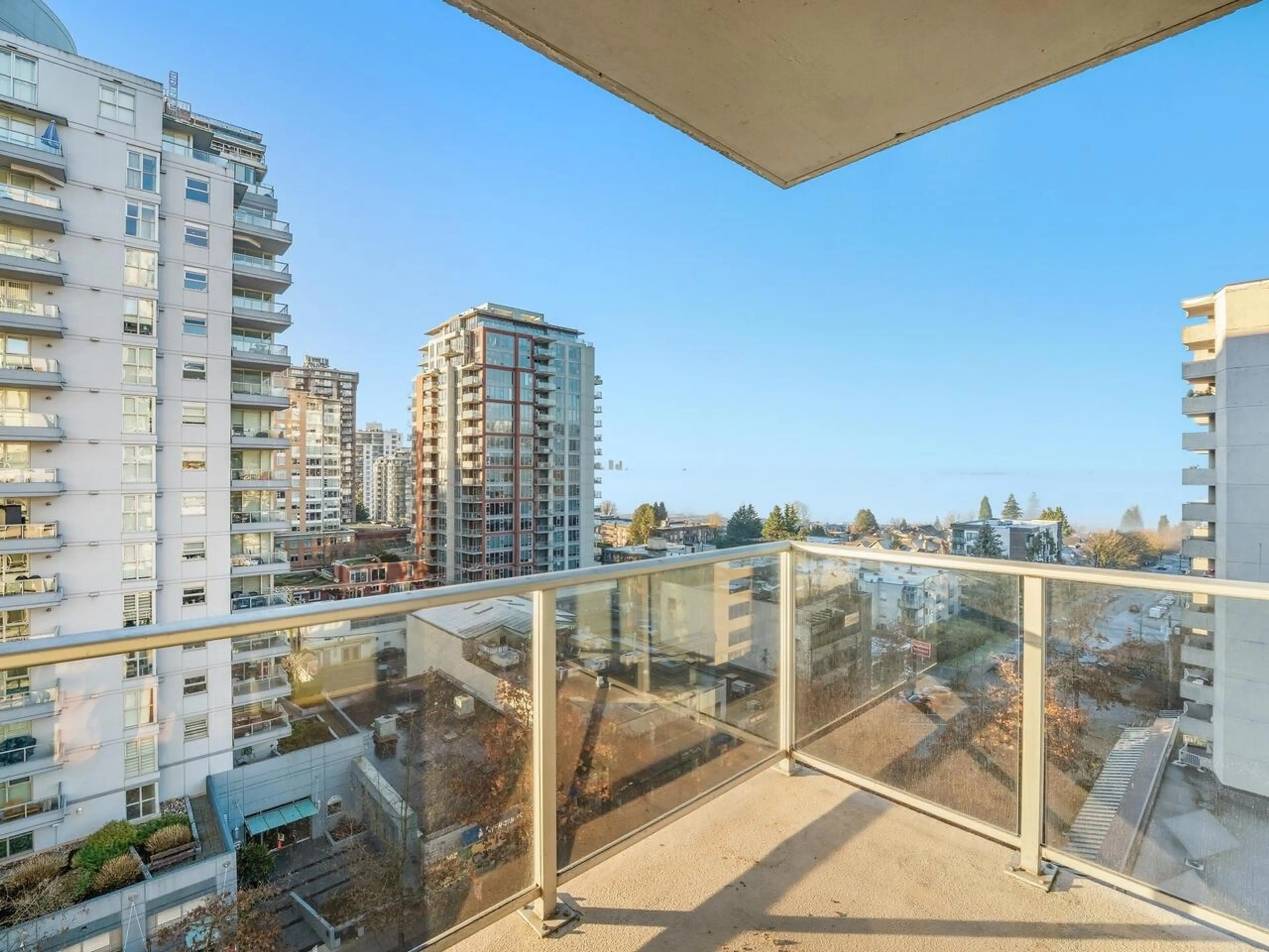 Property at #801 120 W 16TH STREET, North Vancouver, BC