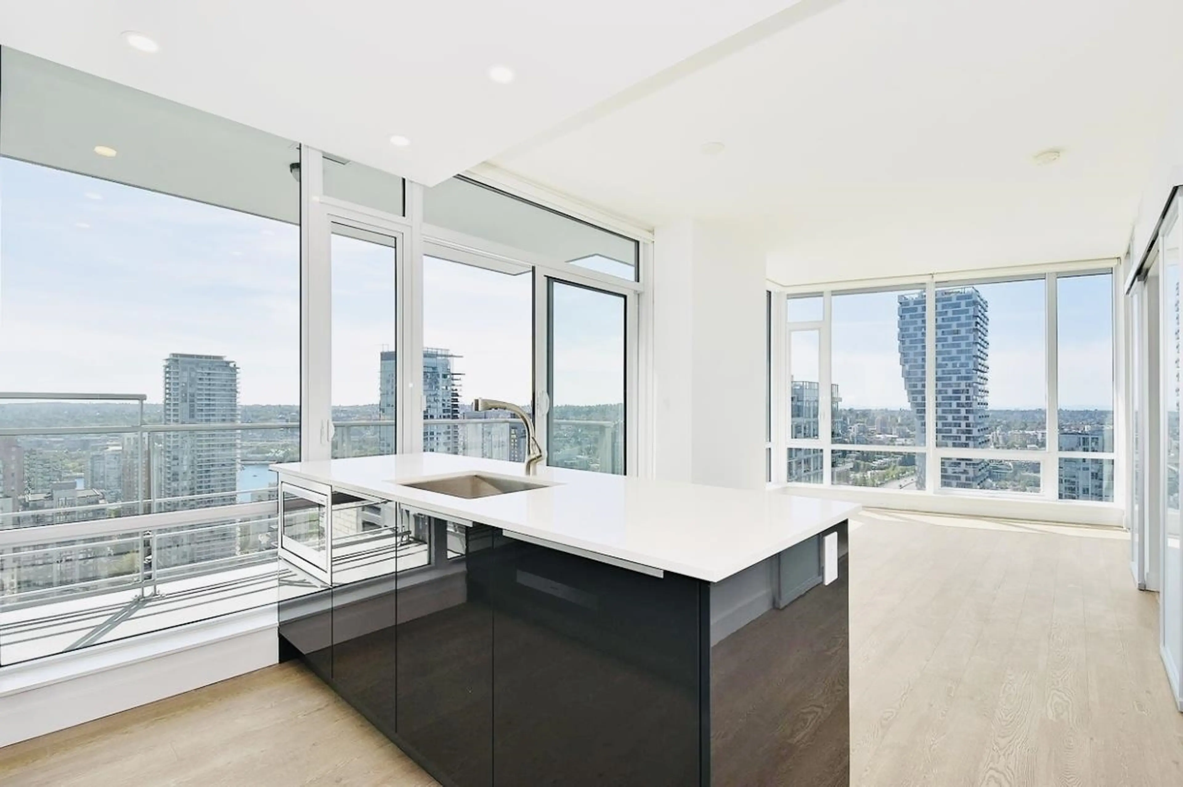 Property at #3506 1283 HOWE STREET, Vancouver, BC