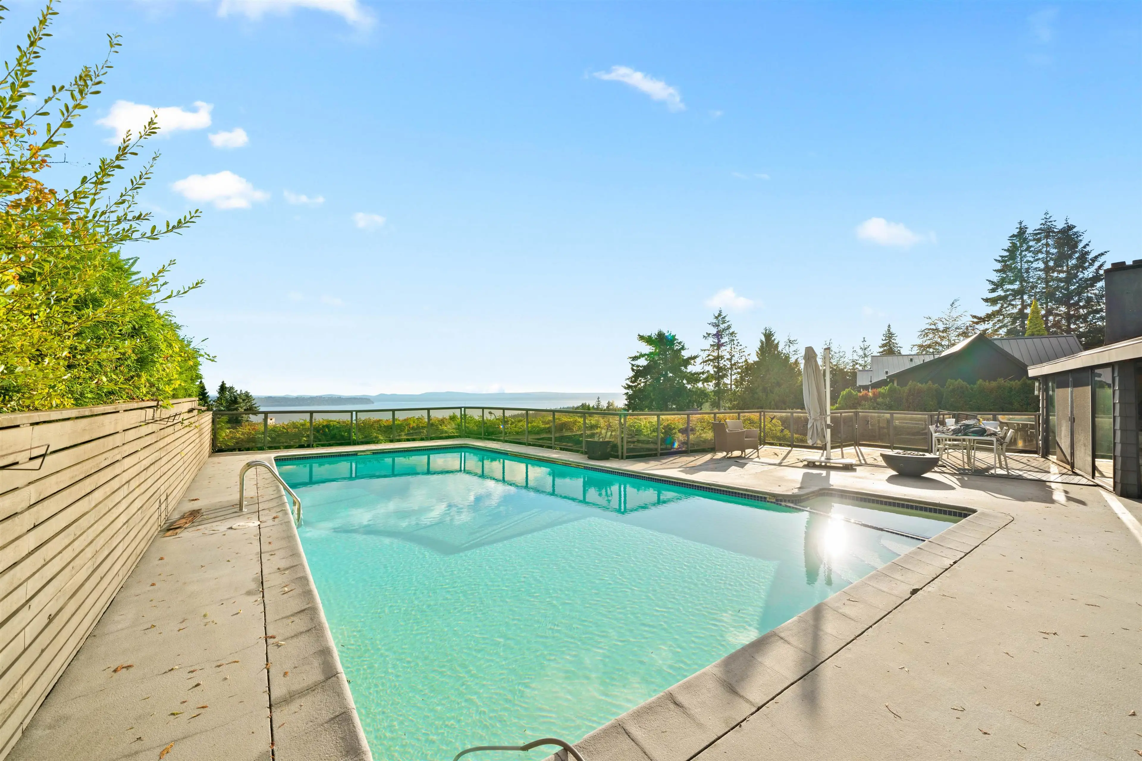 Property at 4579 WOODGREEN COURT, West Vancouver, BC