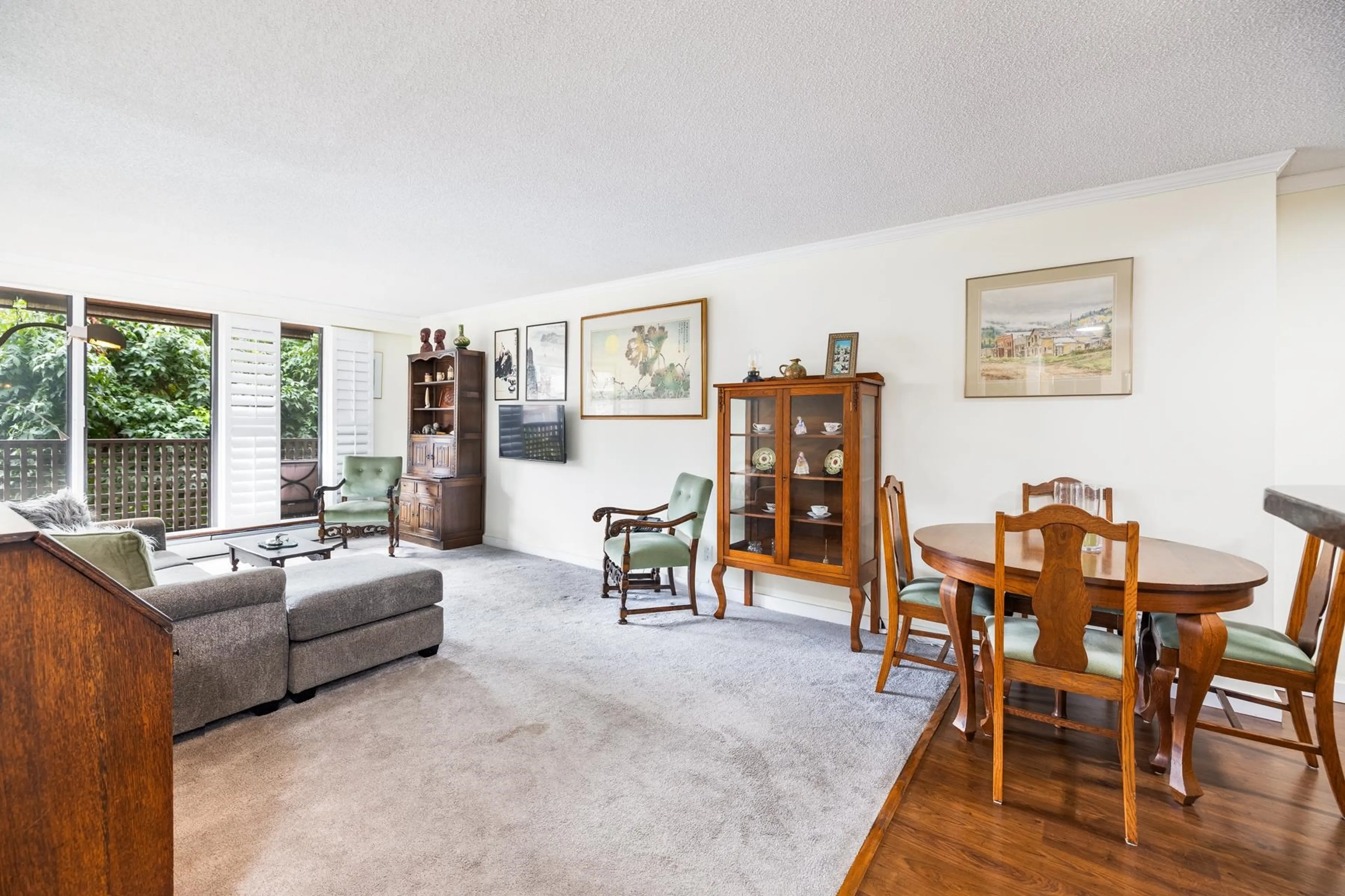 Property at #209 141 W 13TH STREET, North Vancouver, BC