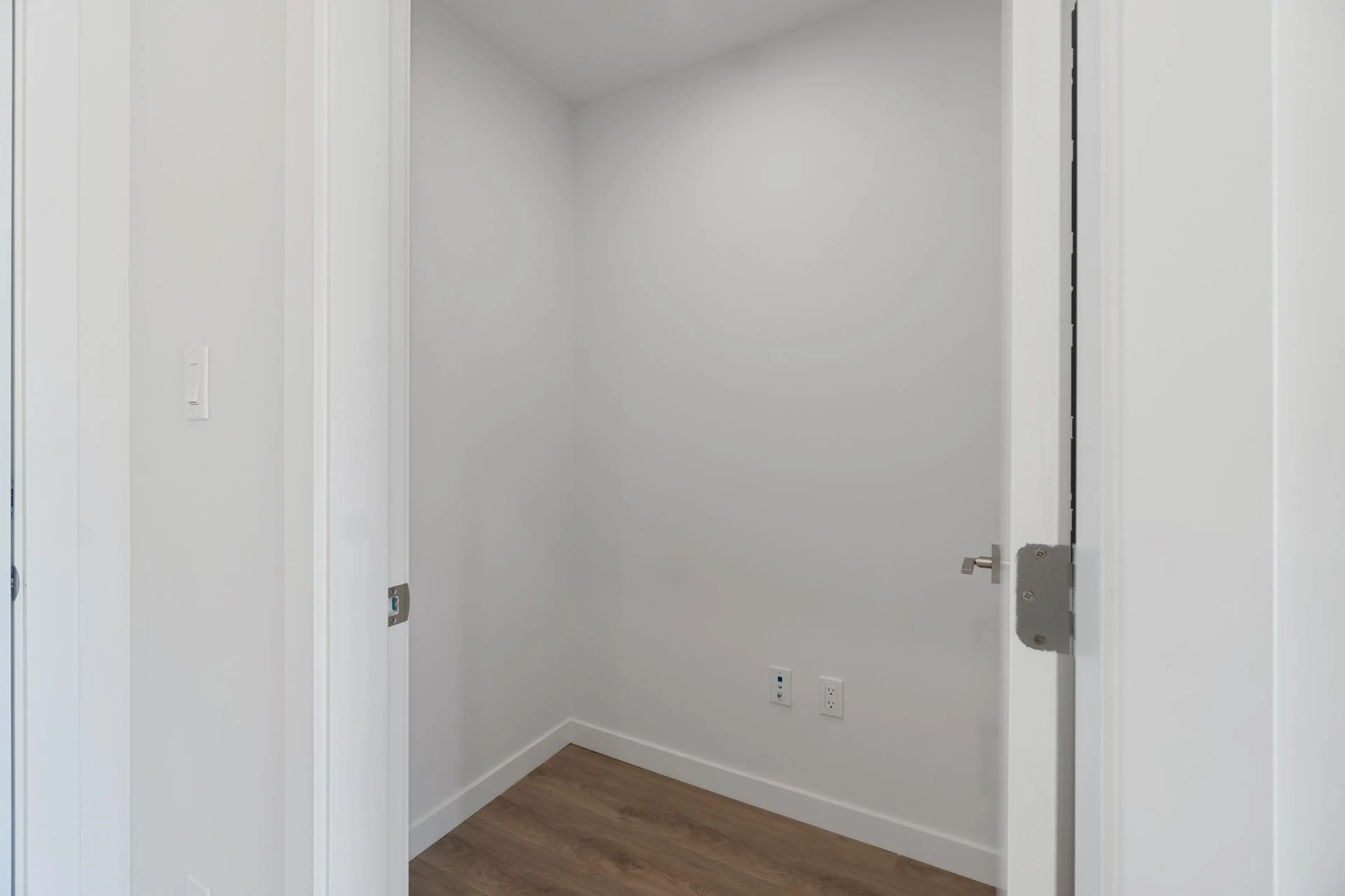 Property at #W412 13838 108 AVENUE, Surrey, BC