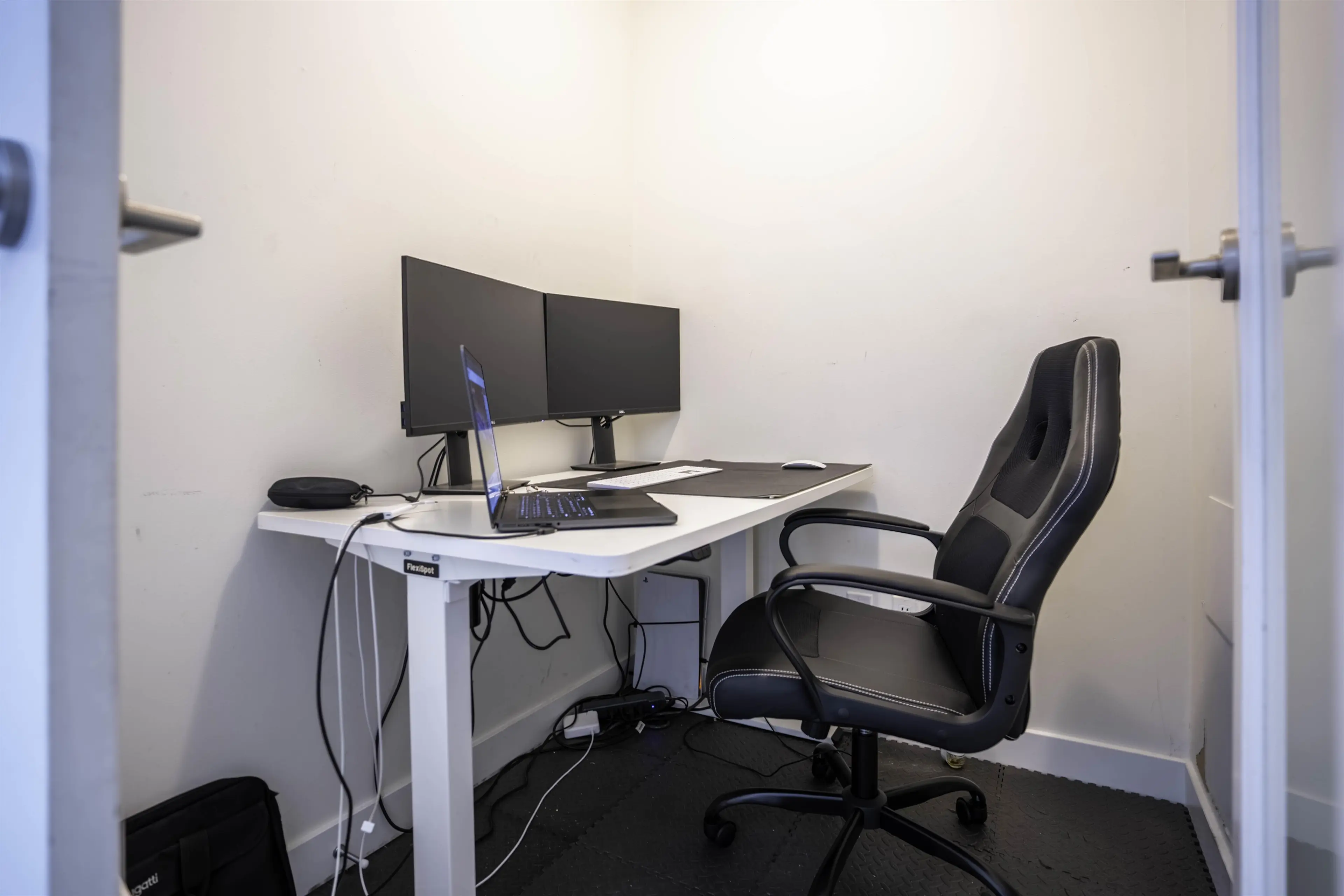 Property at #2204 10777 UNIVERSITY DRIVE, Surrey, BC