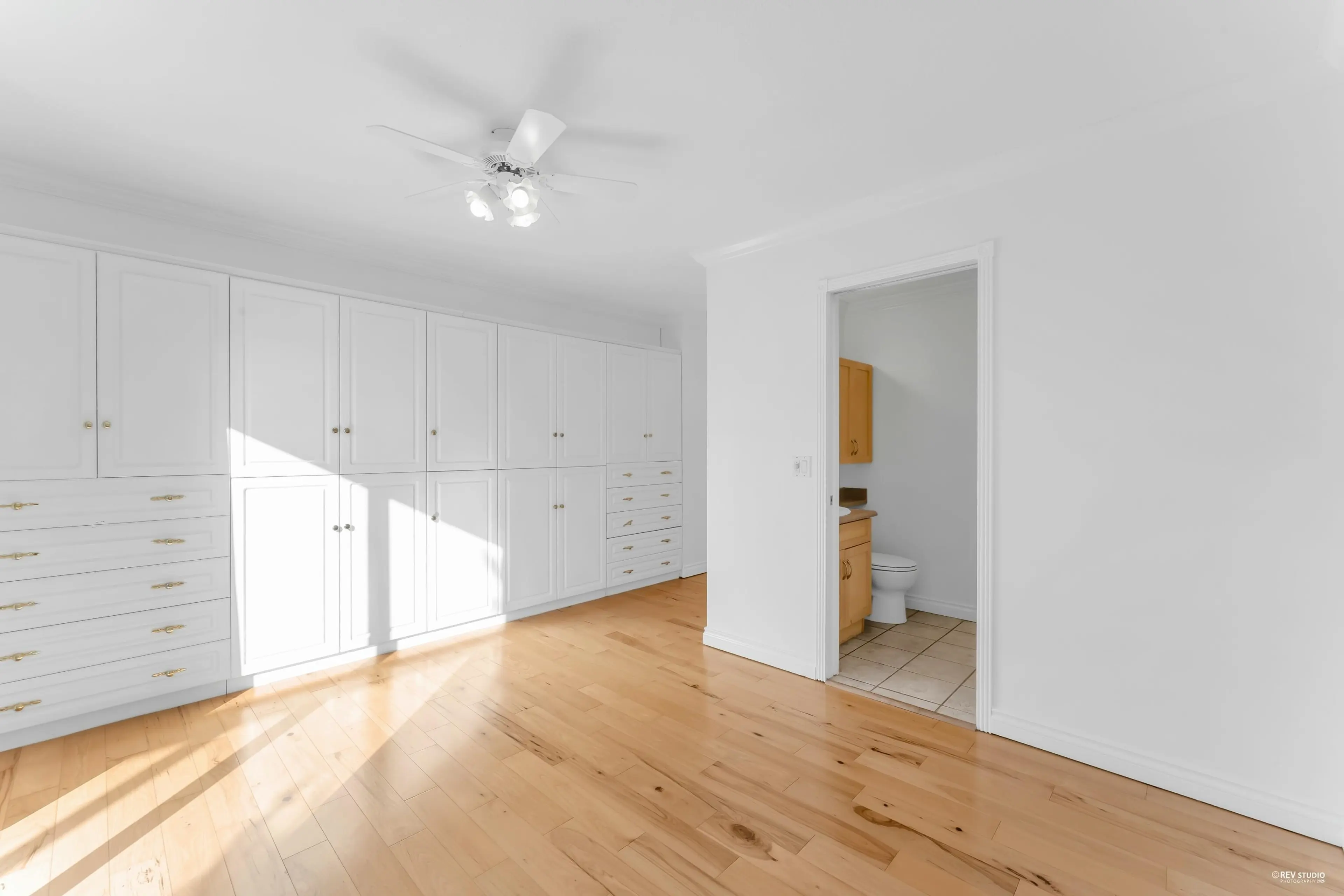 Property at 8063 WILTSHIRE BOULEVARD, Delta, BC