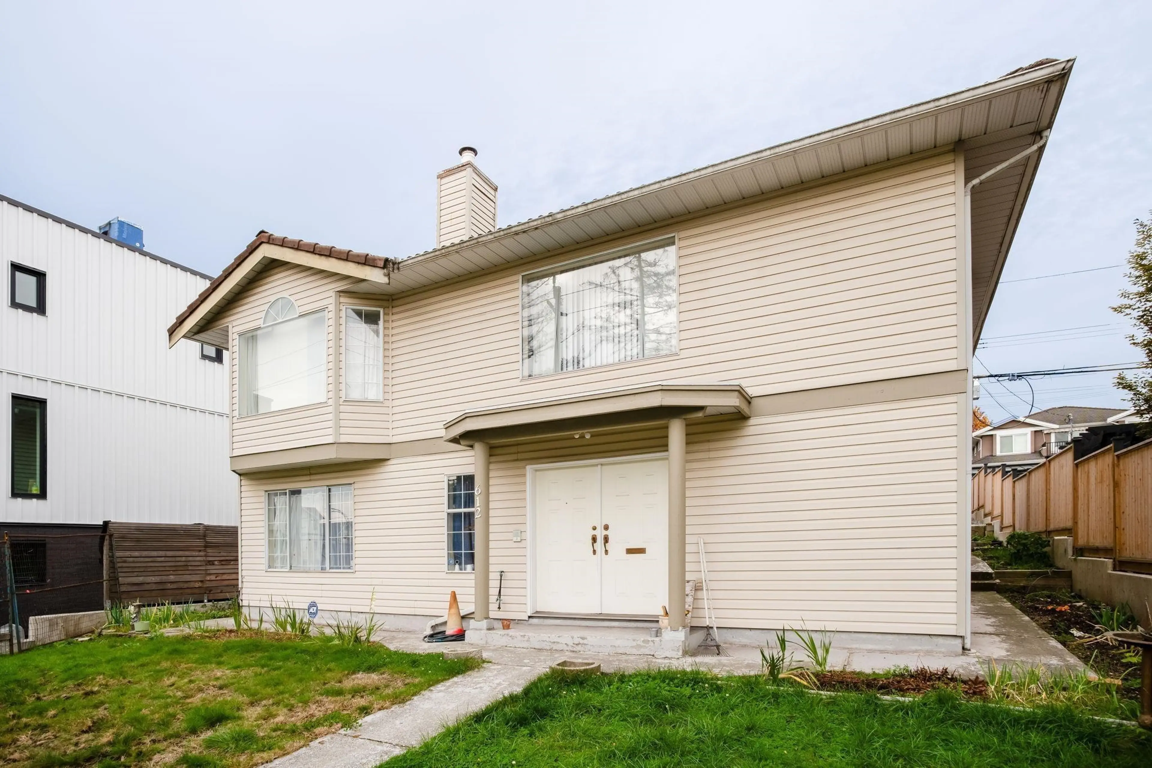 Property at 612 E 3RD STREET, North Vancouver, BC