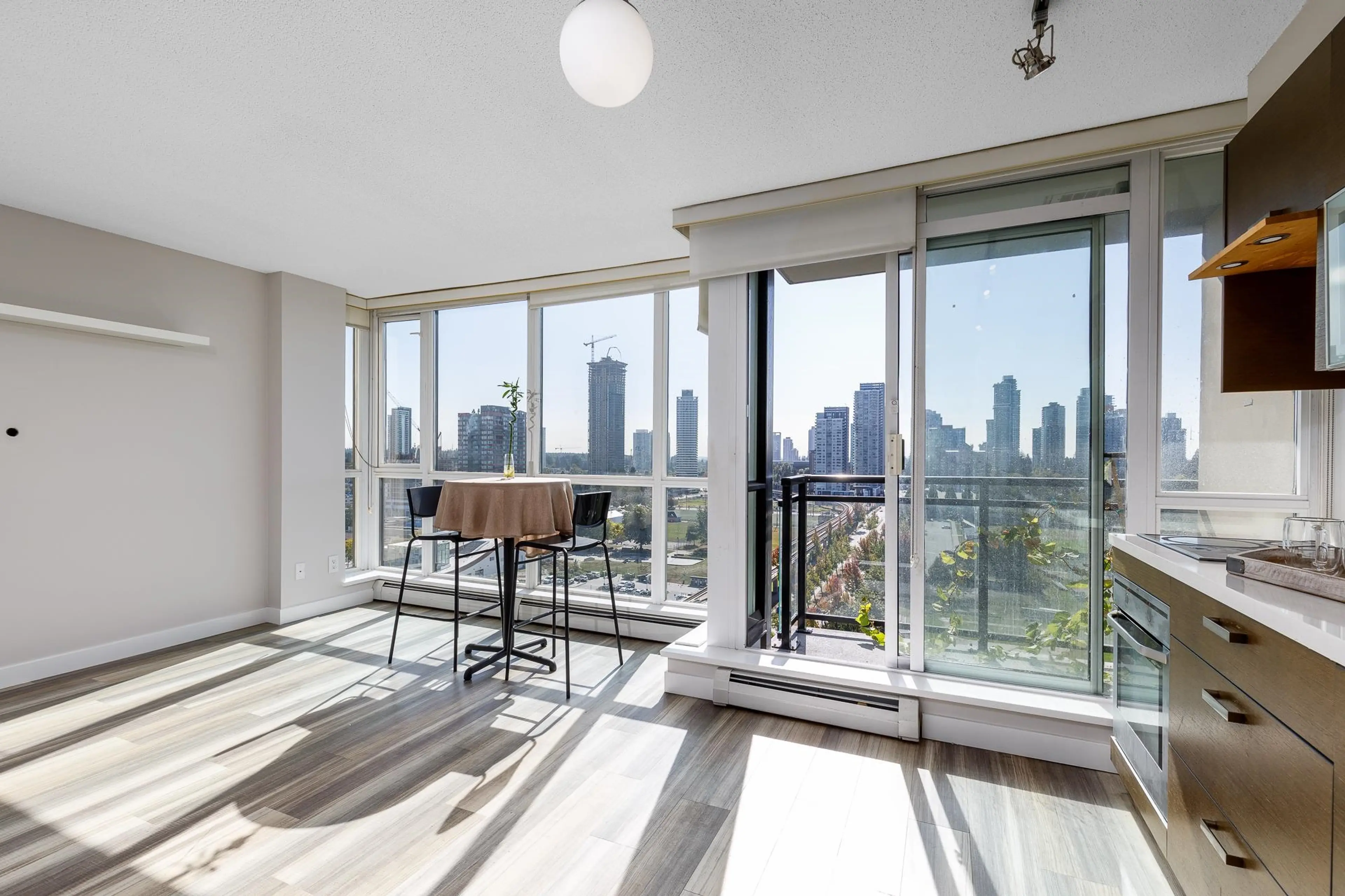 Property at #1603 10777 UNIVERSITY DRIVE, Surrey, BC