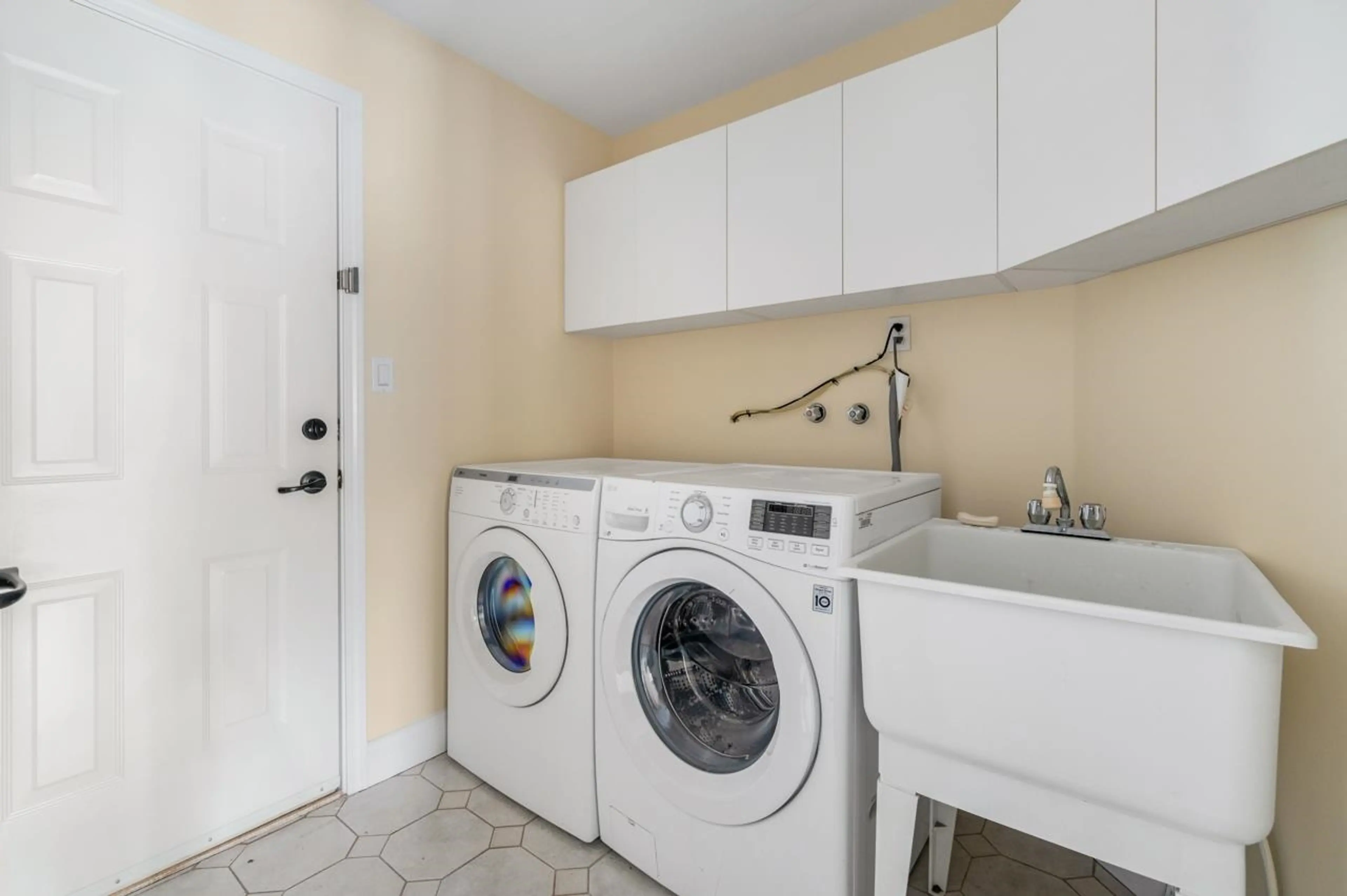 Property at 12588 25 AVENUE, Surrey, BC