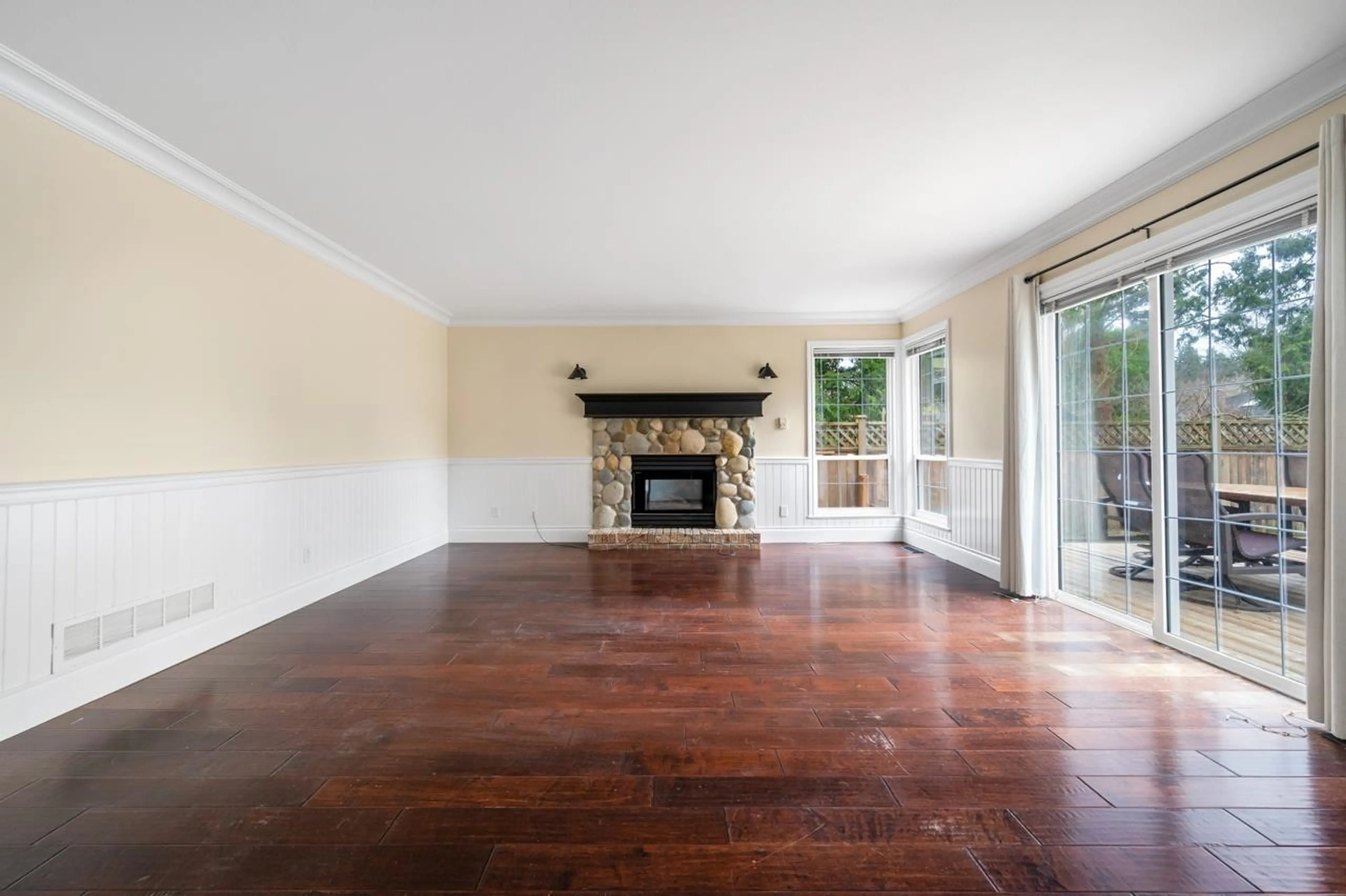 Property at 12588 25 AVENUE, Surrey, BC