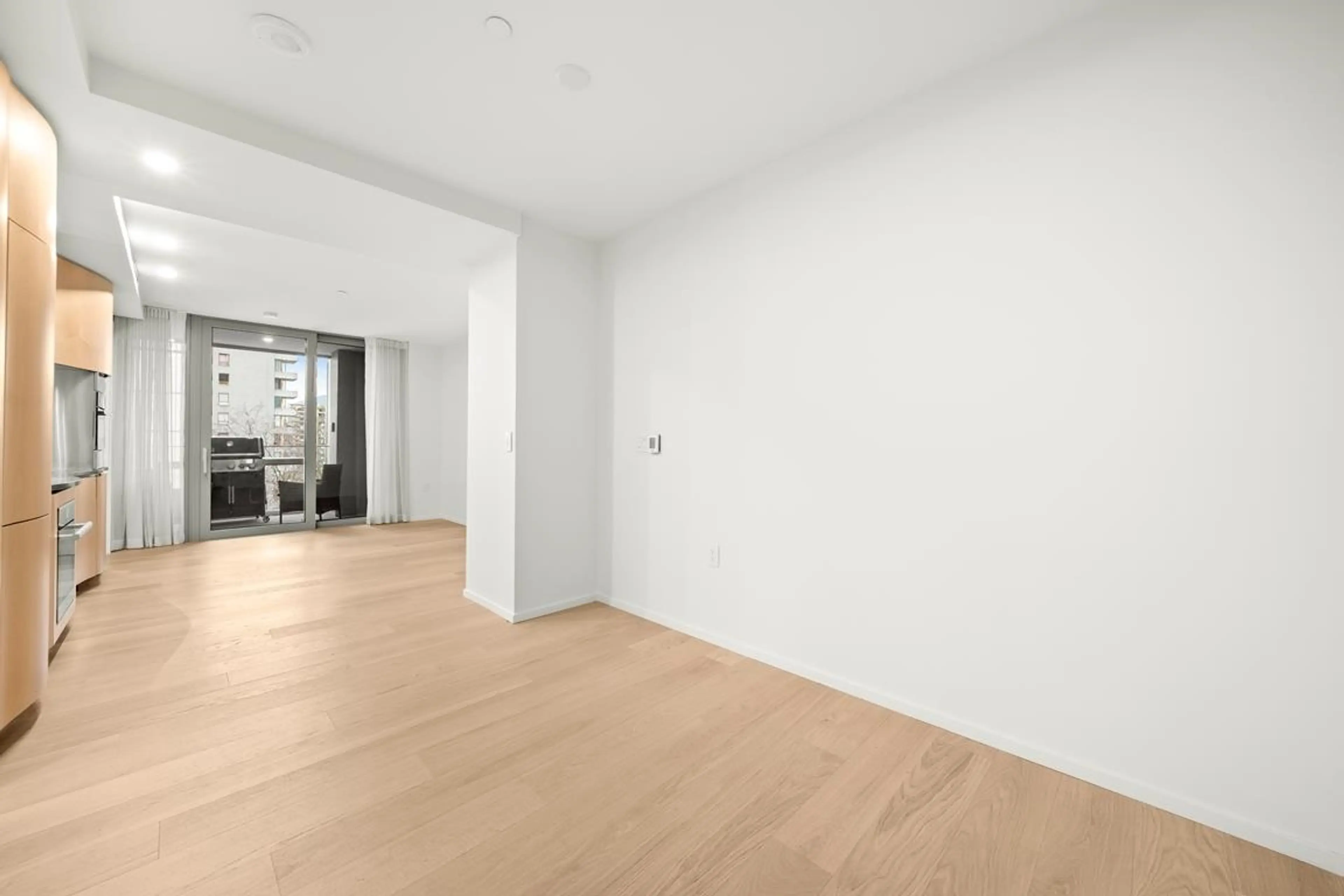 Property at #802 1568 ALBERNI STREET, Vancouver, BC