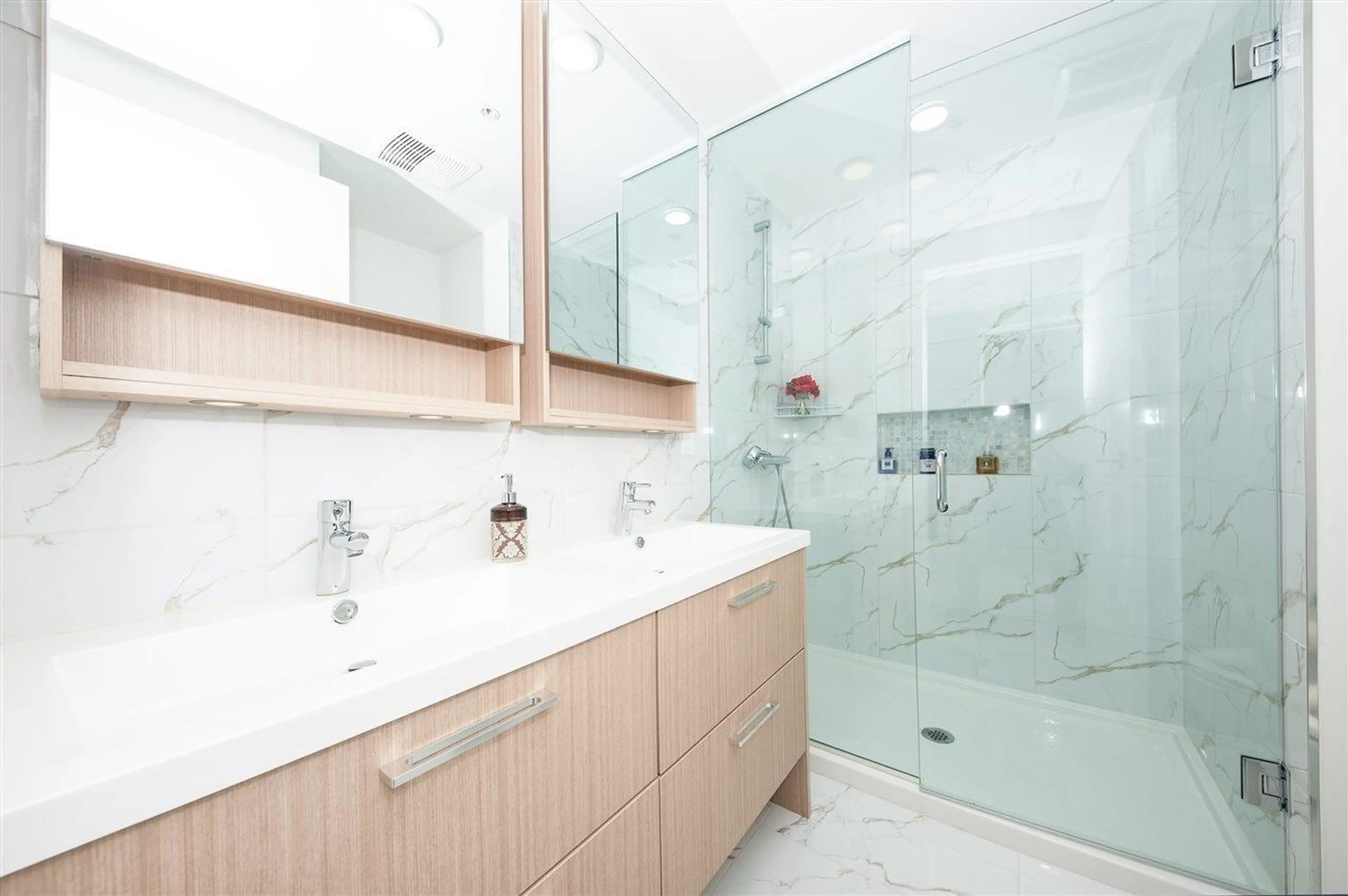 Property at #1102 5580 NO. 3 ROAD, Richmond, BC