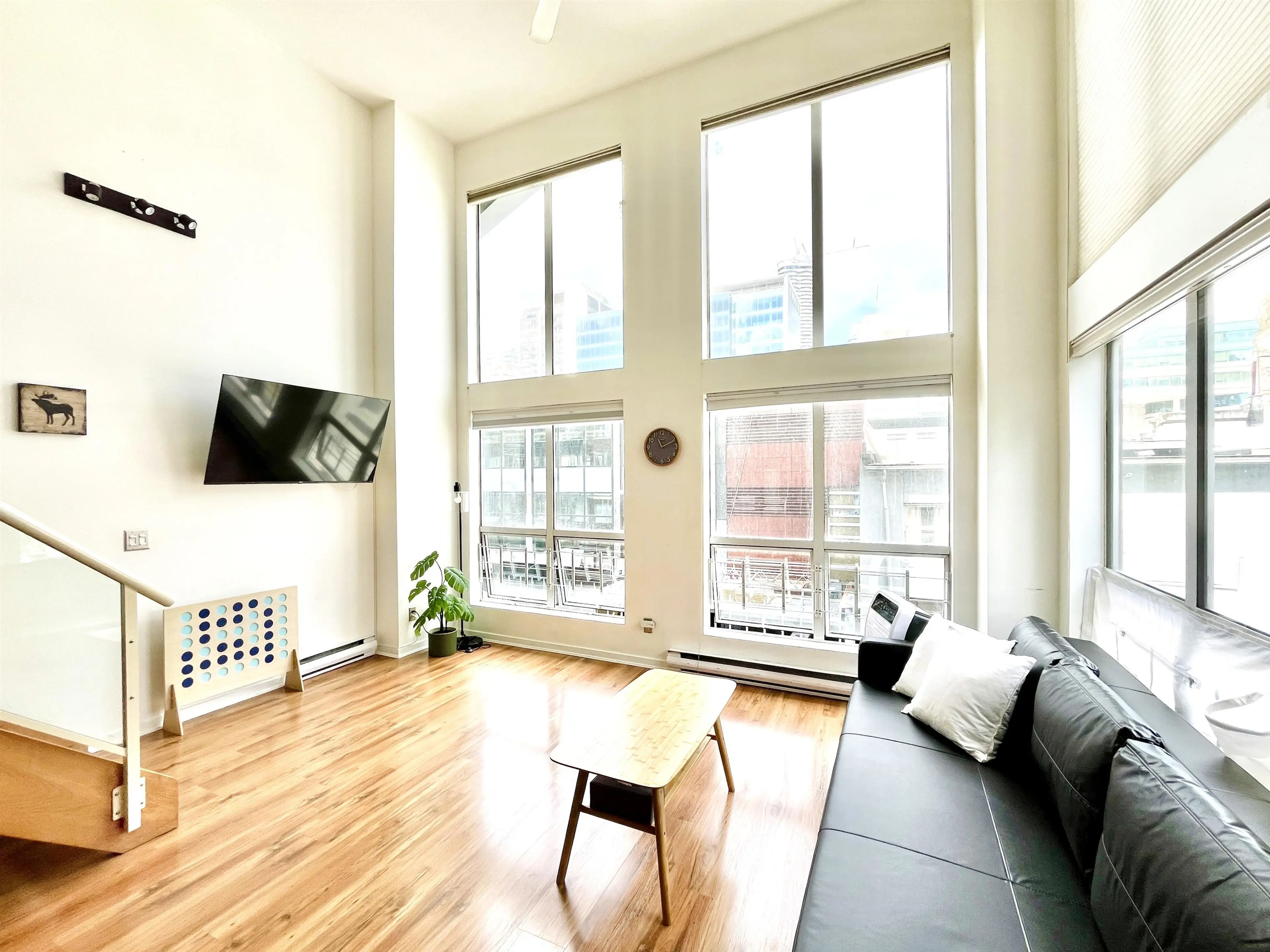 Property at #403 933 SEYMOUR STREET, Vancouver, BC