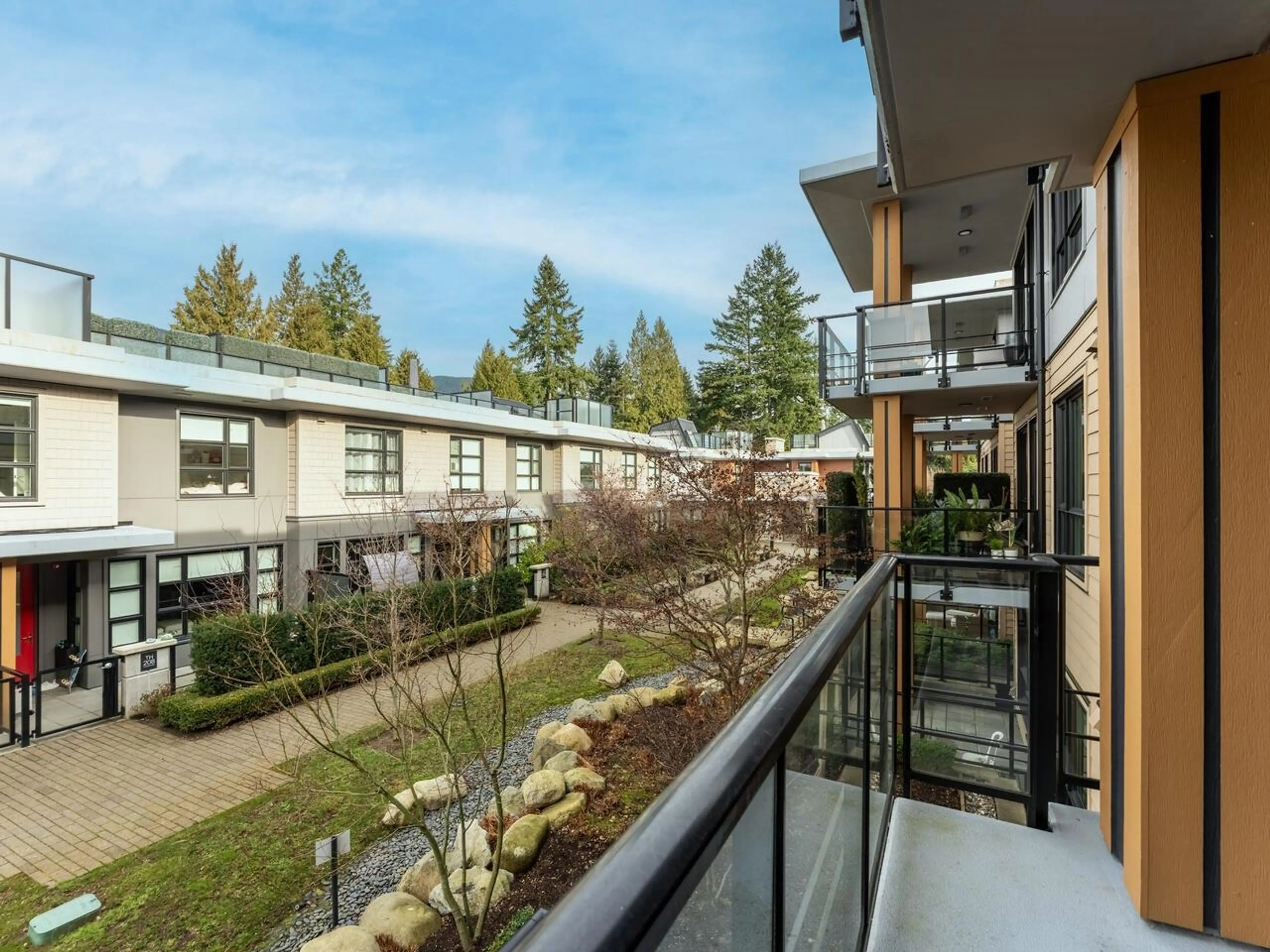 Property at #302 3220 CONNAUGHT CRESCENT, North Vancouver, BC