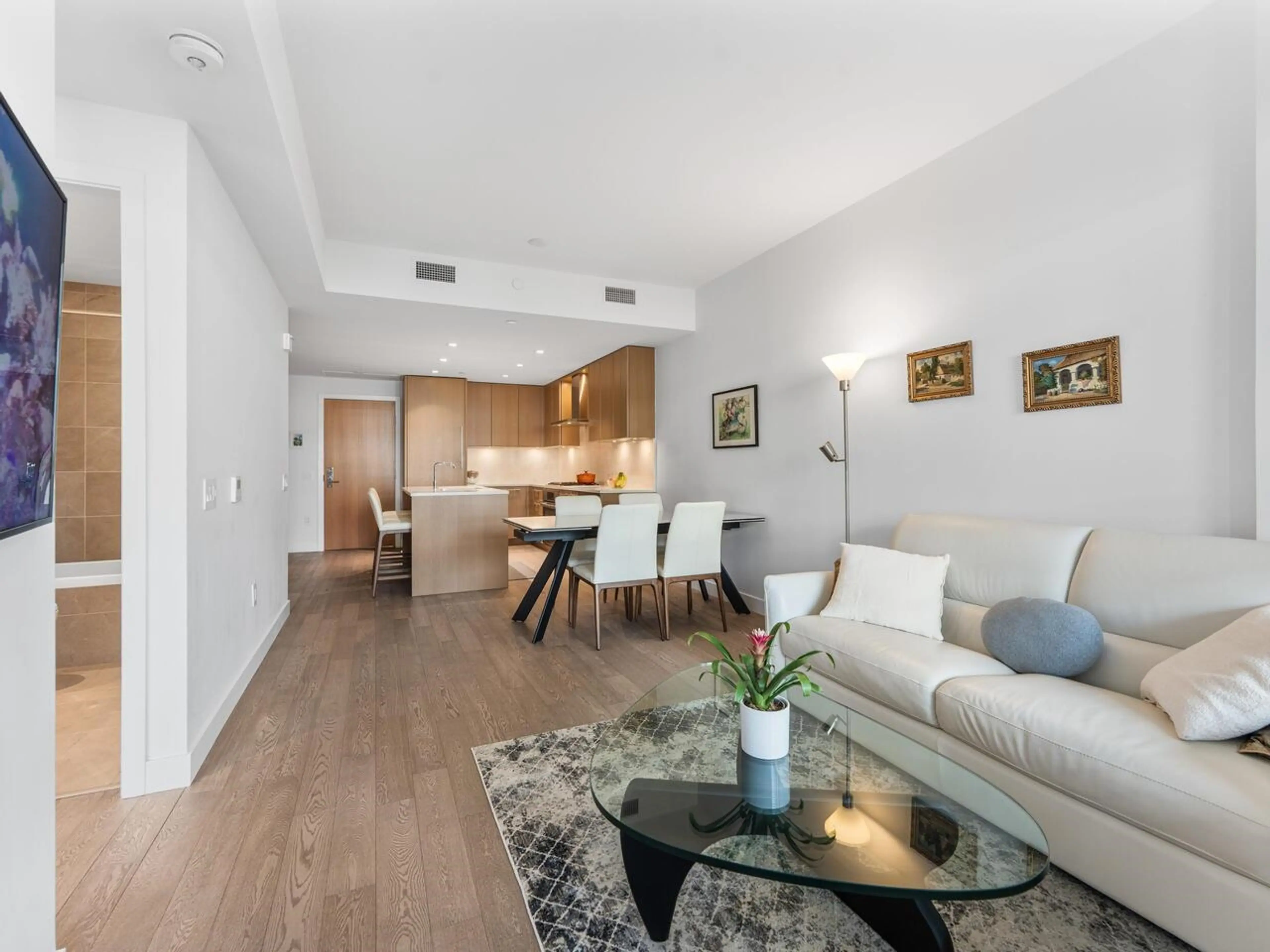 Property at #302 3220 CONNAUGHT CRESCENT, North Vancouver, BC