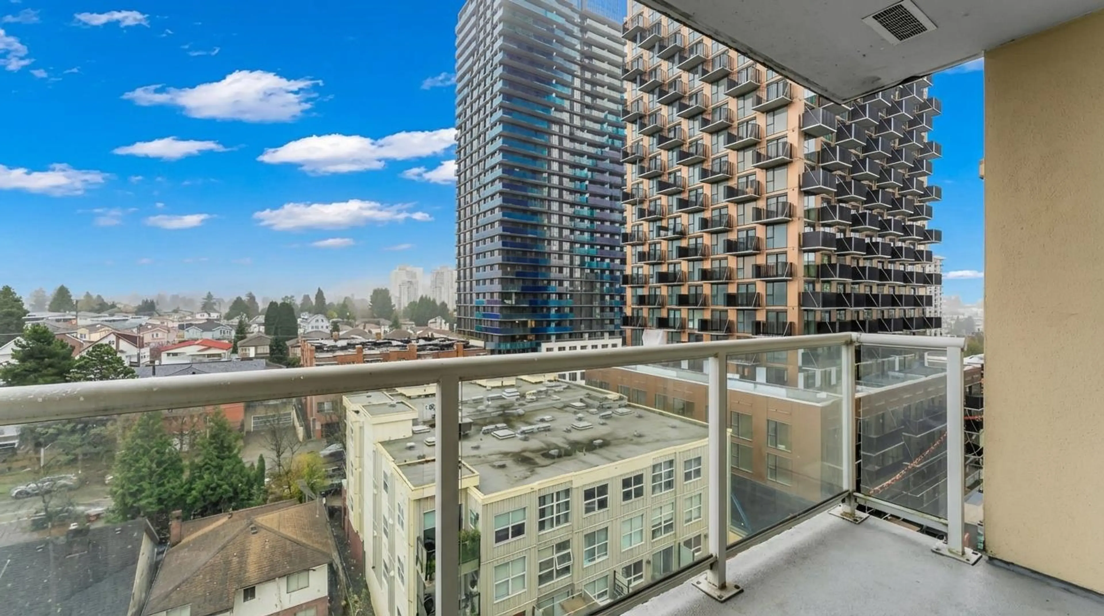 Property at #910 3489 ASCOT PLACE, Vancouver, BC