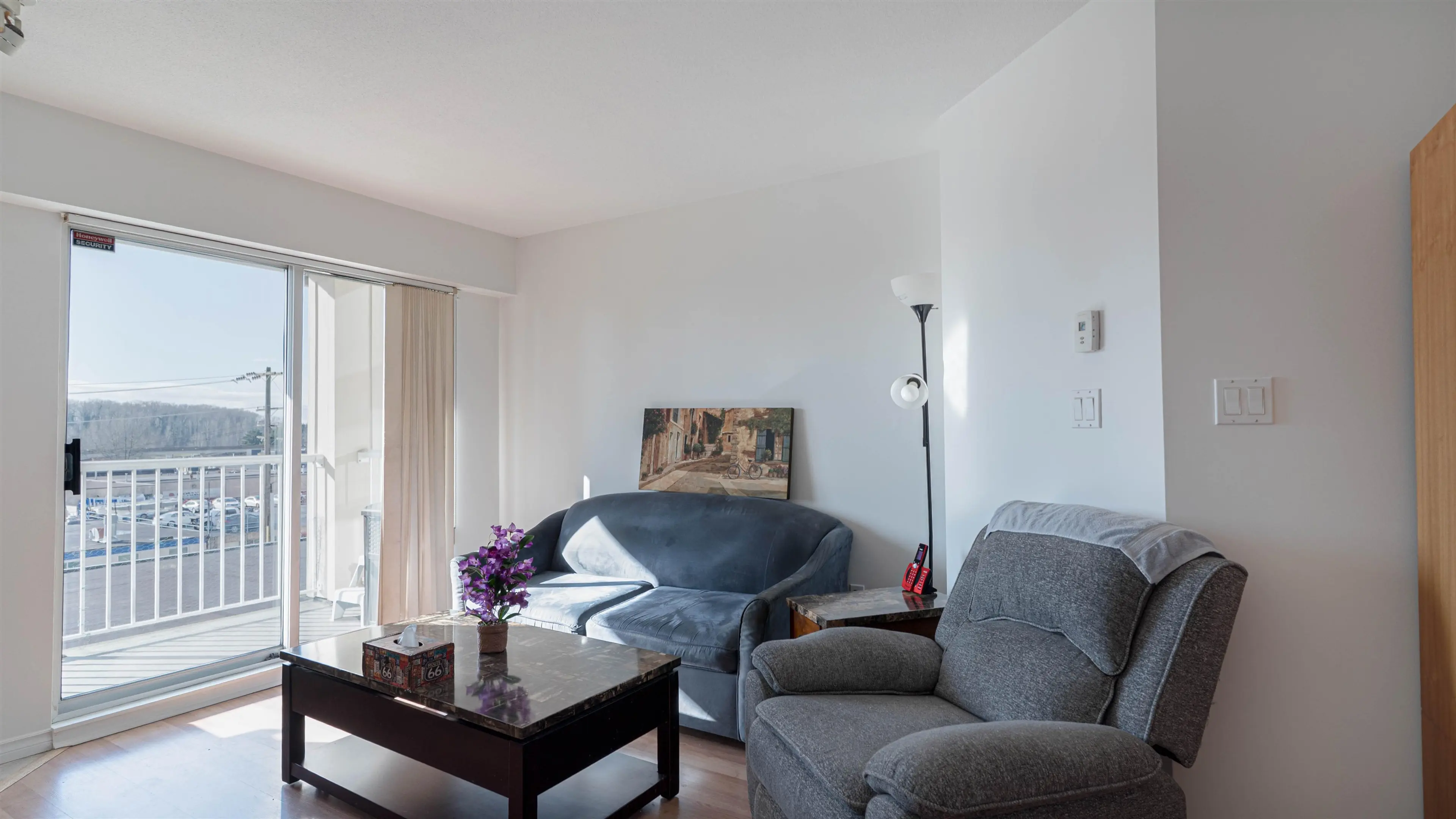 Property at #303 1035 AUCKLAND STREET, New Westminster, BC