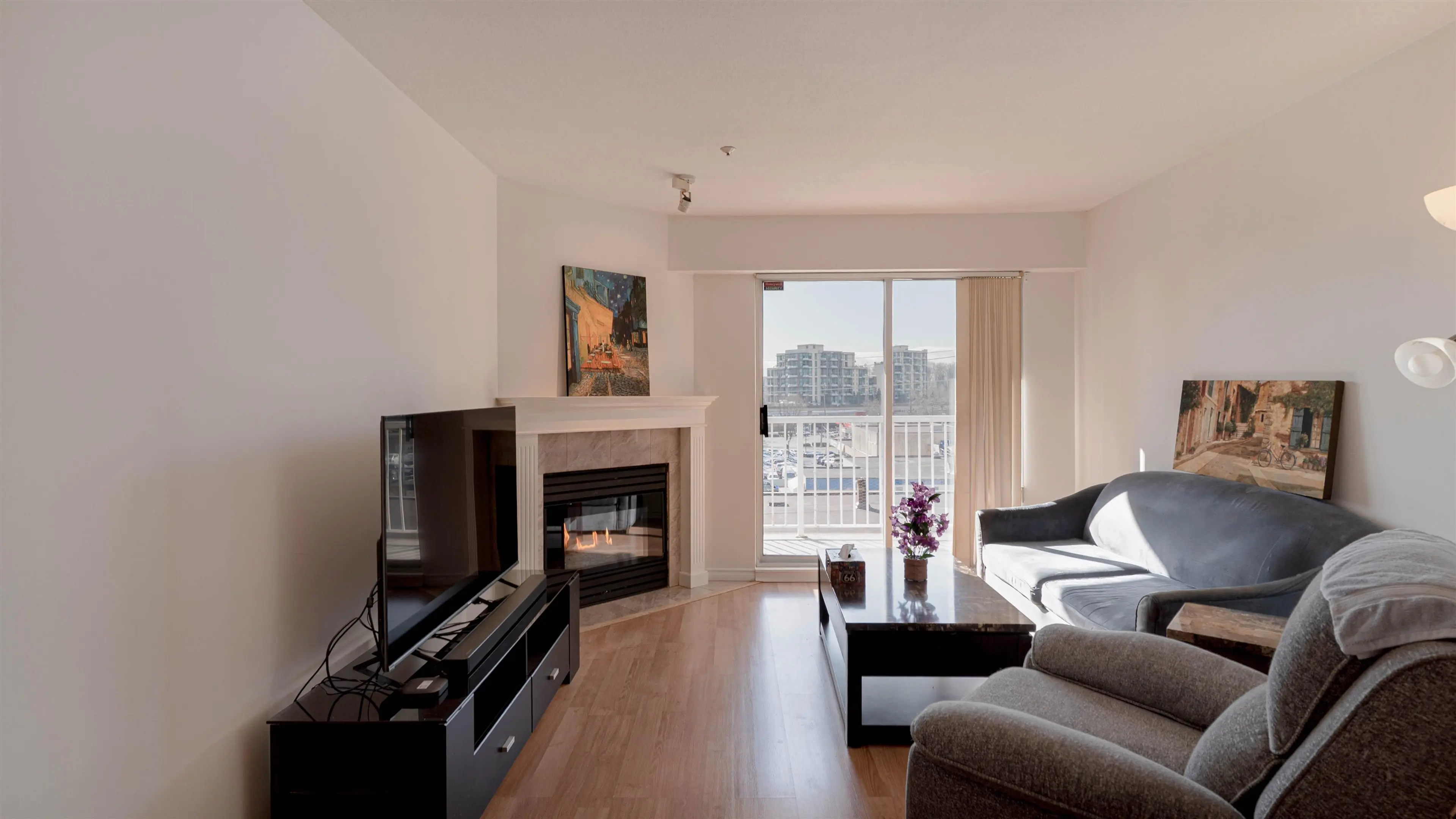 Property at #303 1035 AUCKLAND STREET, New Westminster, BC